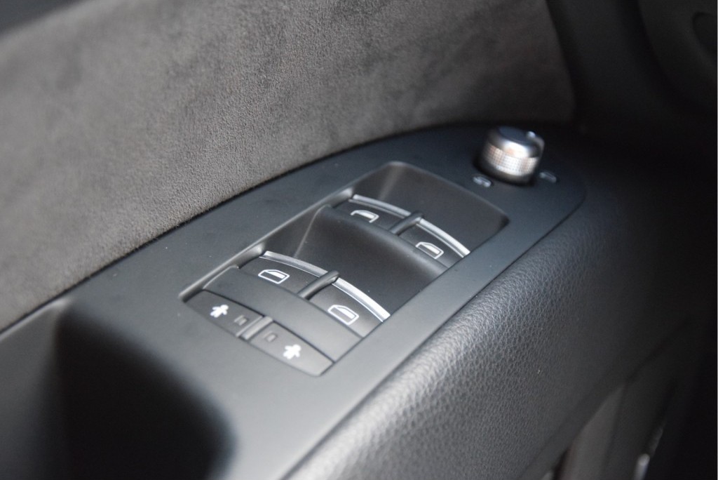 Audi Q7 3.0 TDI Quattro S-Line V12 + Black optiek 7-zits/Luchtvering/Bose/Panorama/Keyless/360 Aut8 Foto 10