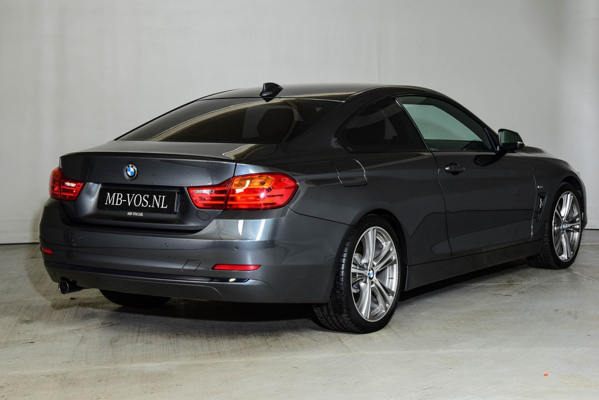 BMW 4 Serie 420i HIGH EXECUTIVE Sport Line Xenon/Nav prof/19" Aut8 Foto 2