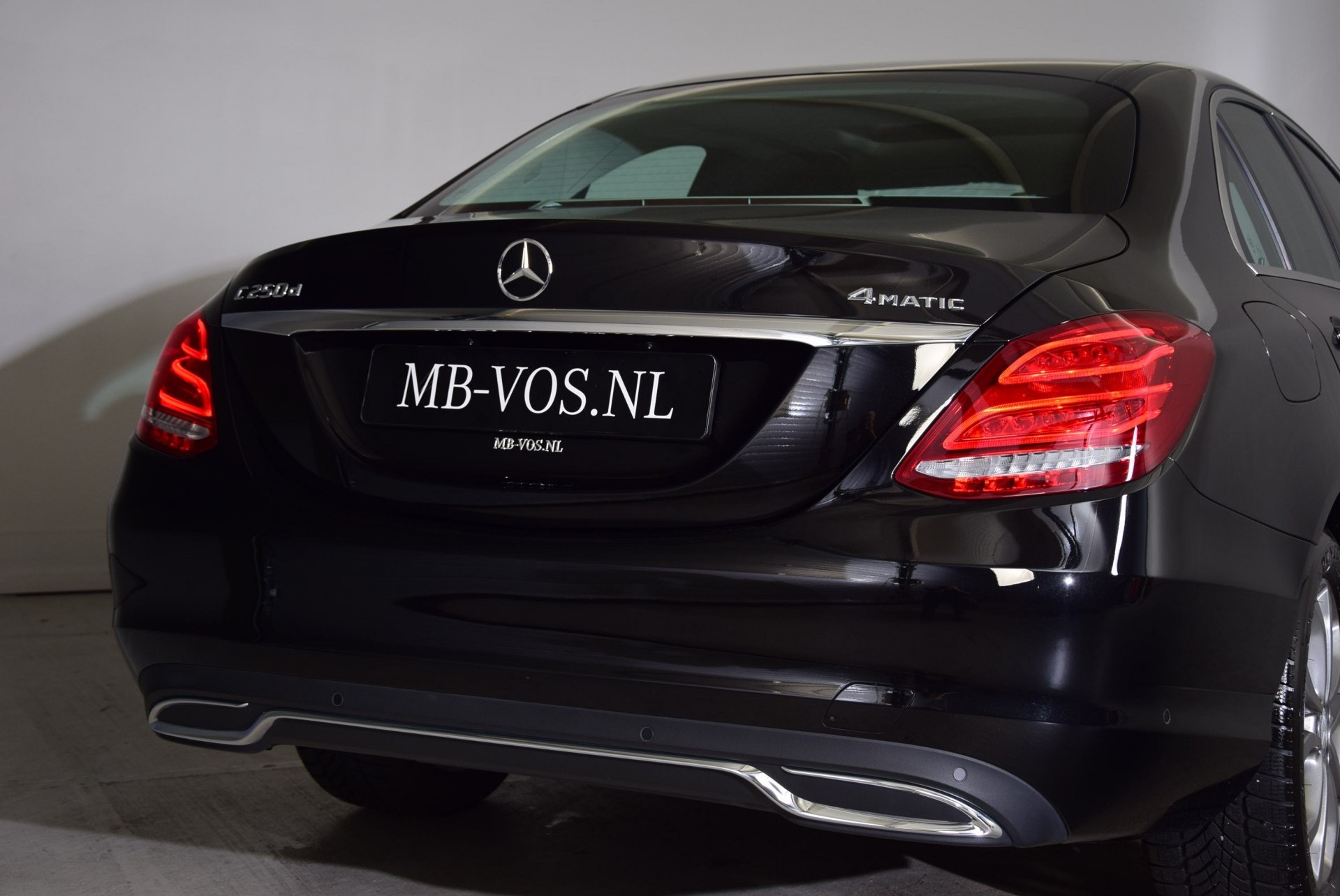 Mercedes-Benz C-Klasse 250 CDI 4MATIC 4-M Avantgarde Schuifdak/Com/Touchpad Aut7 Foto 4