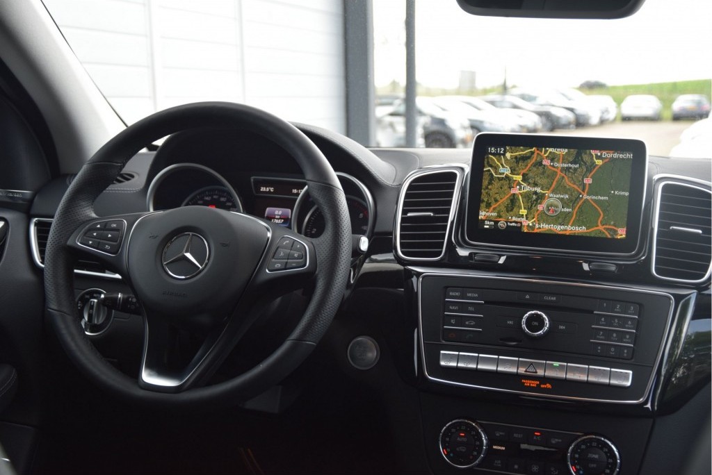 Mercedes-Benz GLE-Klasse GLE 350 d Coupe 4-M AMG Distronic/Luchtvering/Keyless/Harman Kardon/Mem Aut9 Foto 4