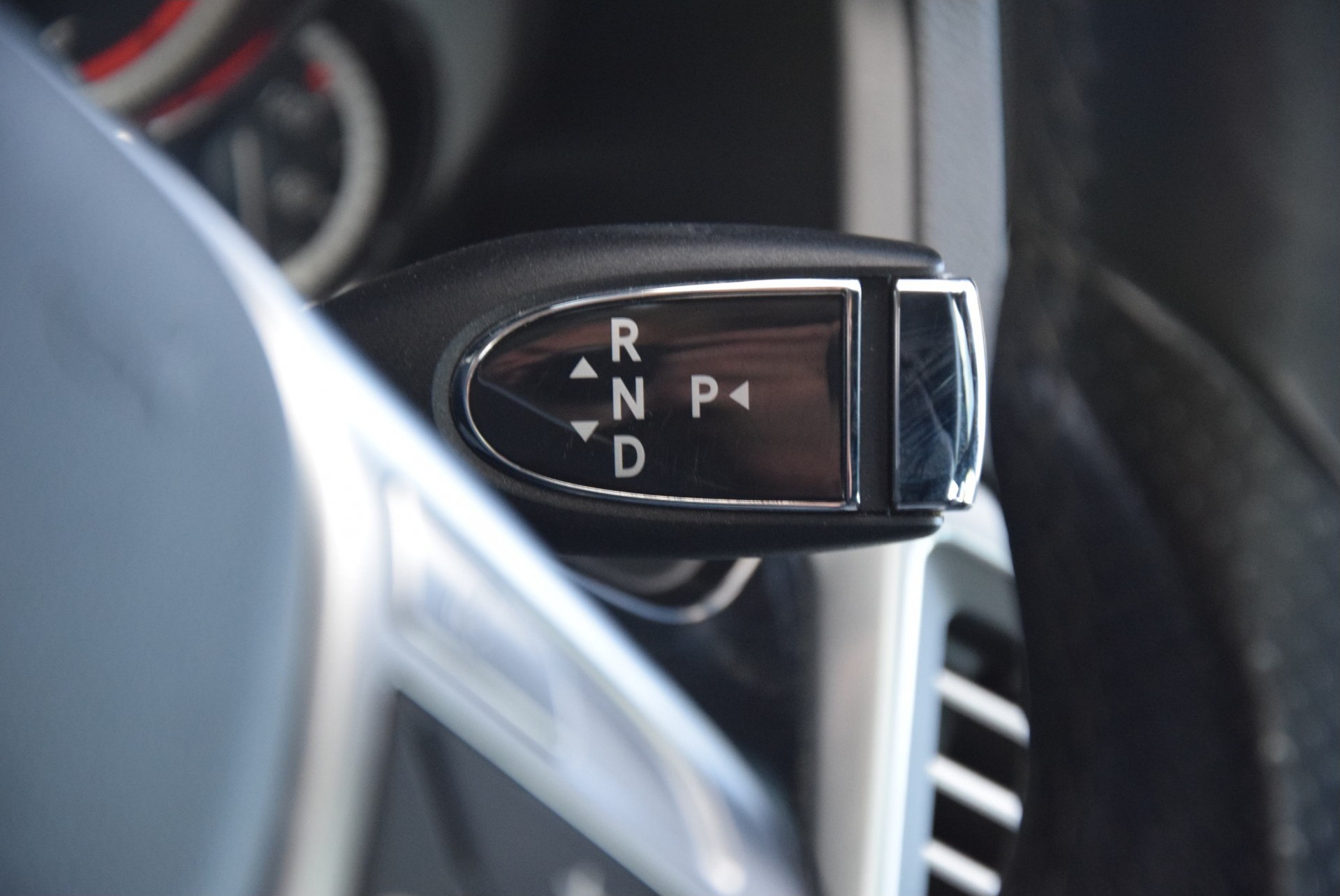 Mercedes-Benz E-Klasse 350 Cdi AMG Distronic/Com/Schuifdak/ILS Aut7 265pk Foto 10