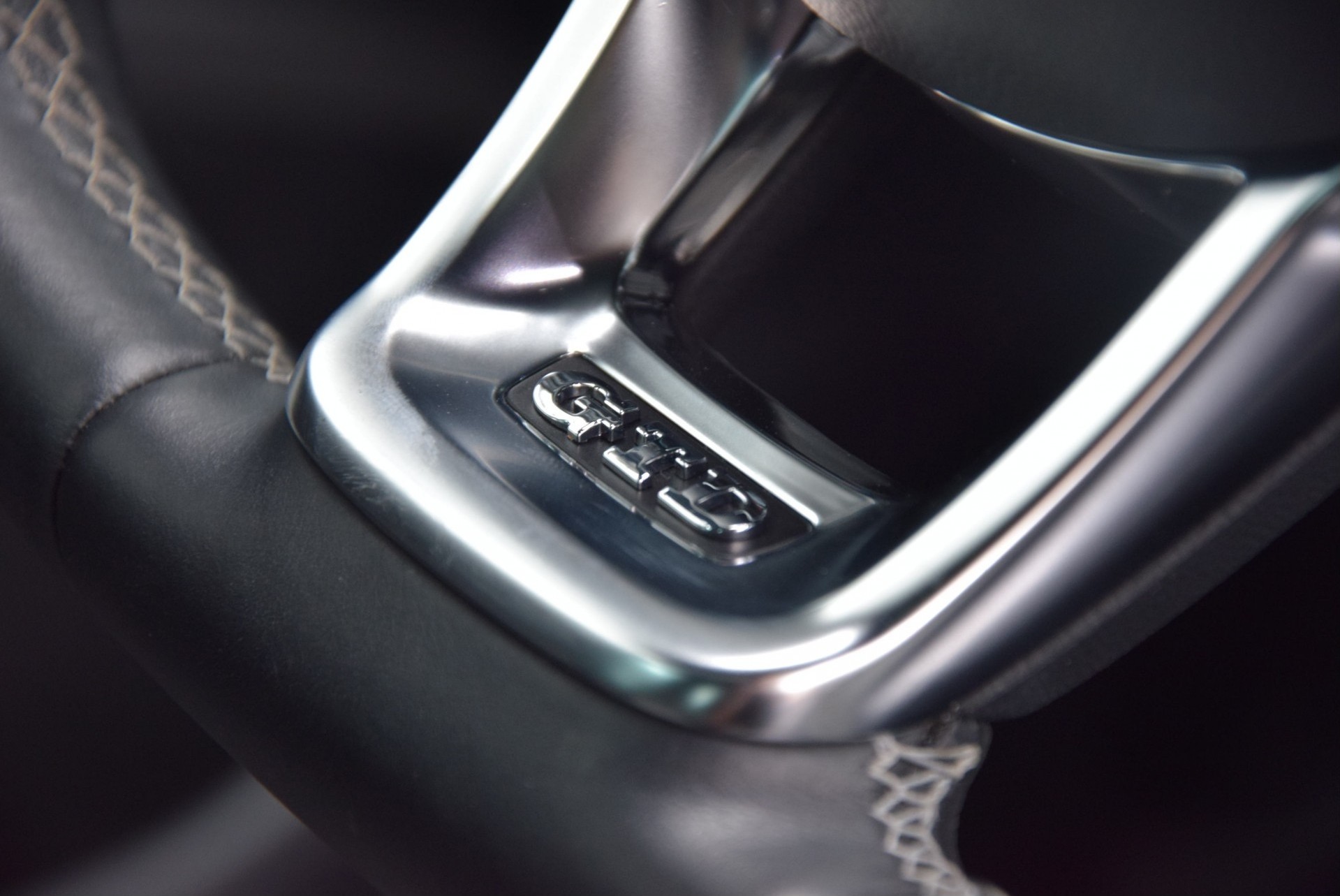 Volkswagen Golf 2.0TDI GTD Panorama/Bi-Xenon/19"/Sport&Sound DSG Aut6 Foto 15