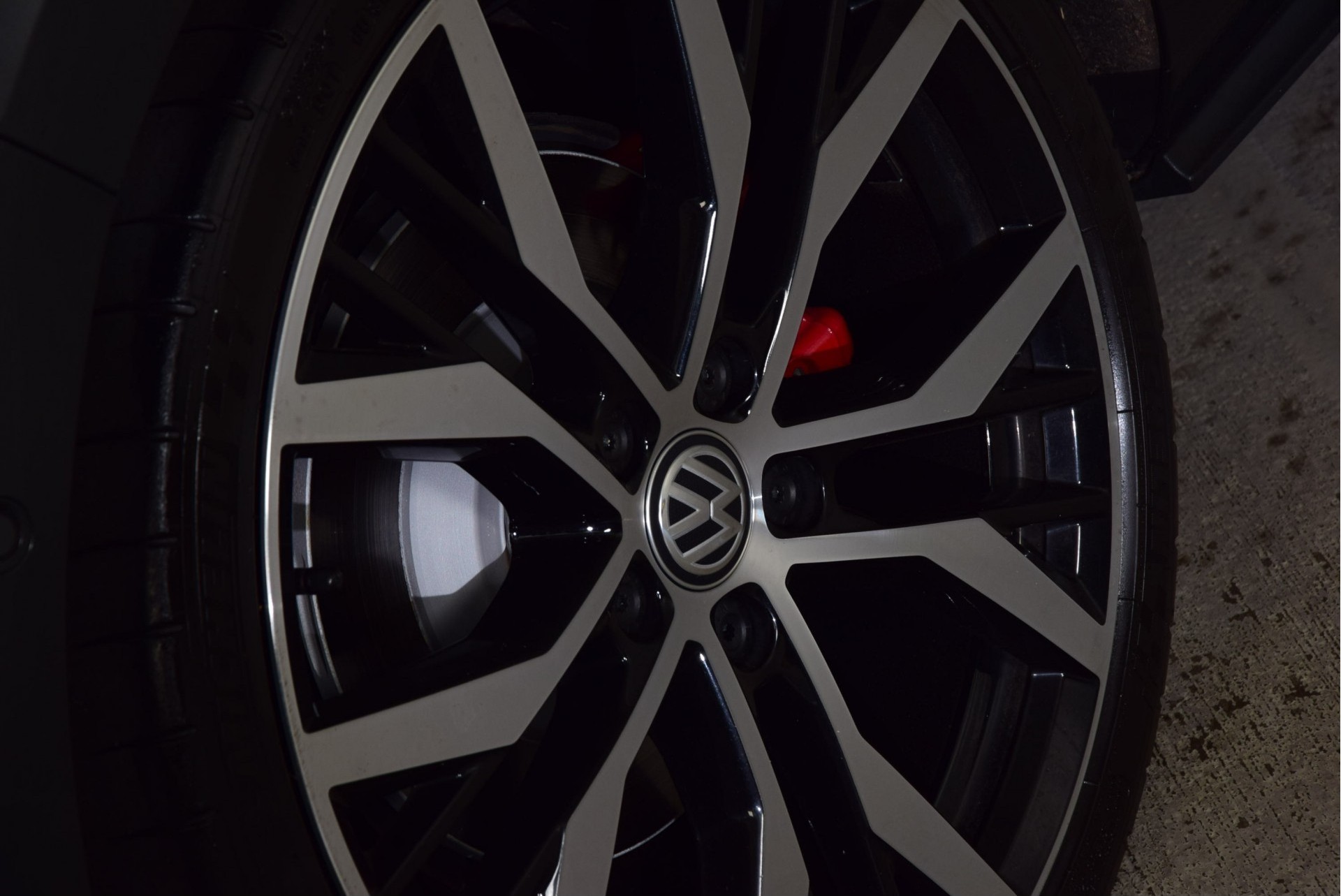 Volkswagen Golf 2.0TDI GTD Panorama/Bi-Xenon/19"/Sport&Sound DSG Aut6 Foto 21