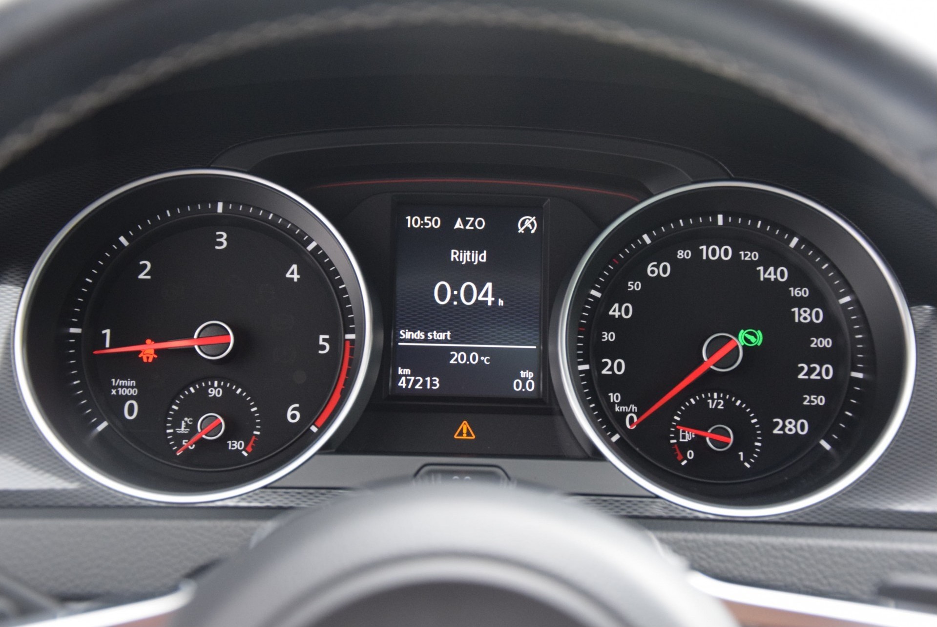 Volkswagen Golf 2.0TDI GTD Panorama/Bi-Xenon/19"/Sport&Sound DSG Aut6 Foto 4