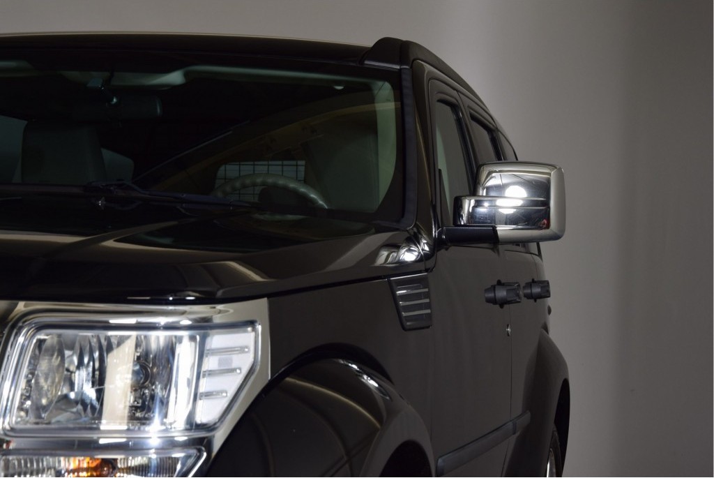 Dodge Nitro 3.7 V6 SE 4WD SRT styling Aut Foto 7