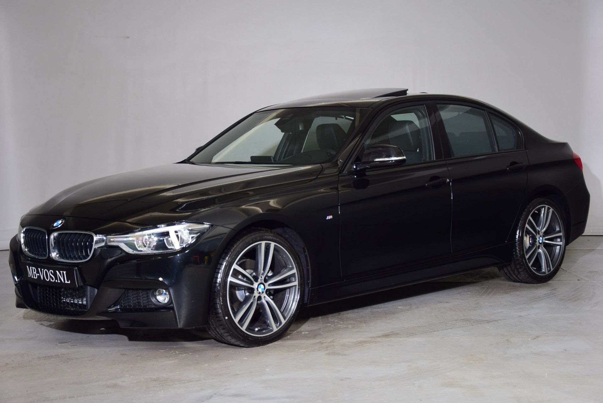 BMW 3 Serie 320I M SPORT Dak/Leer/Prof-Navi Aut8 NIEUW! Foto 1