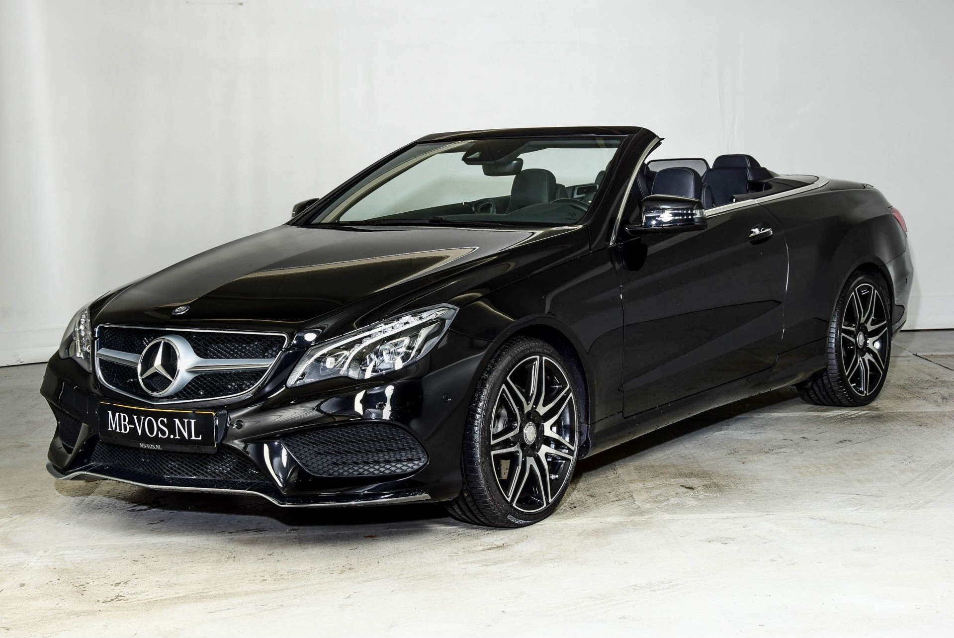 Mercedes-Benz E-Klasse 250 Cabrio AMG Plus Keyless/ILS/Com/19" Aut7 Foto 1