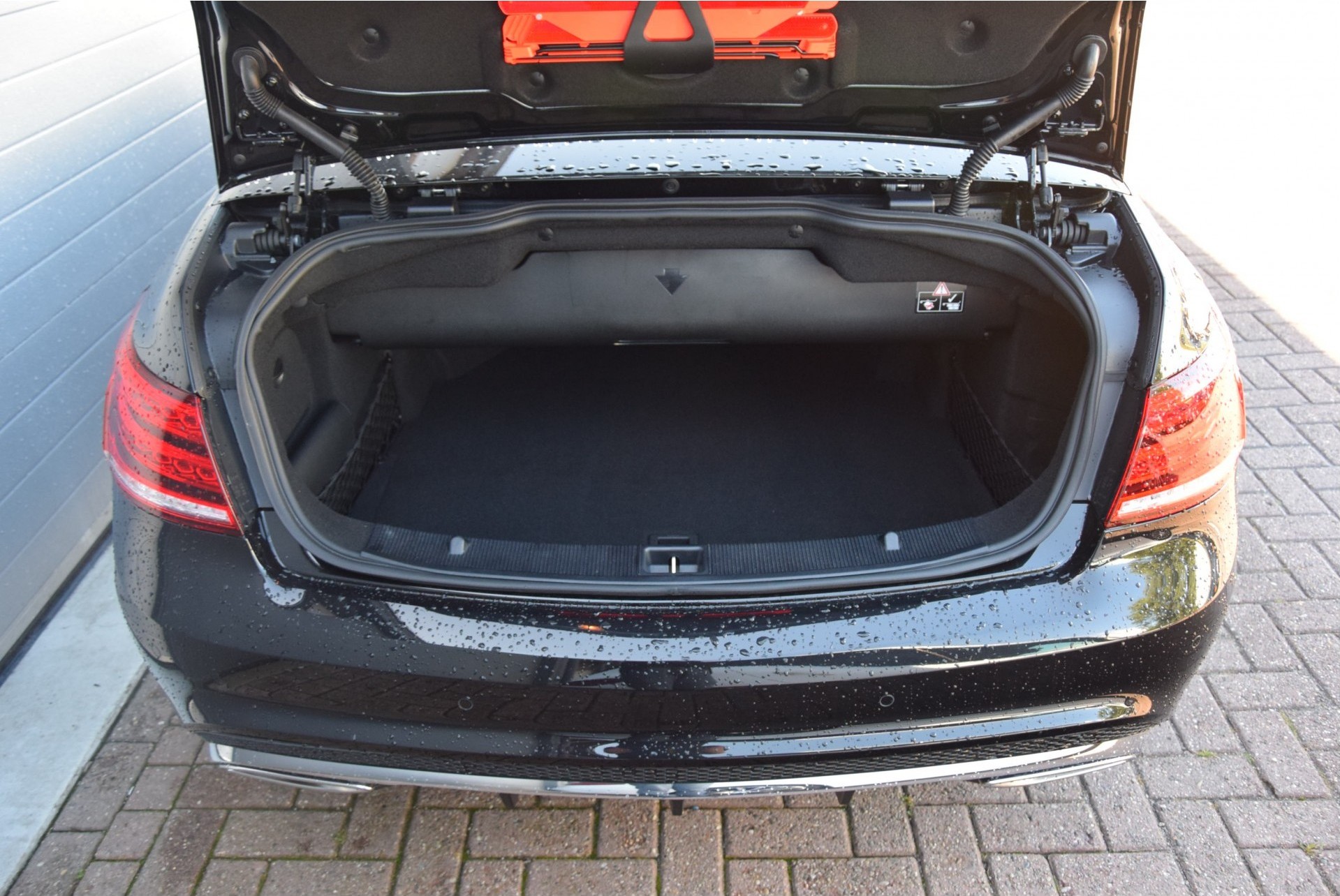 Mercedes-Benz E-Klasse 250 Cabrio AMG Plus Keyless/ILS/Com/19" Aut7 Foto 16