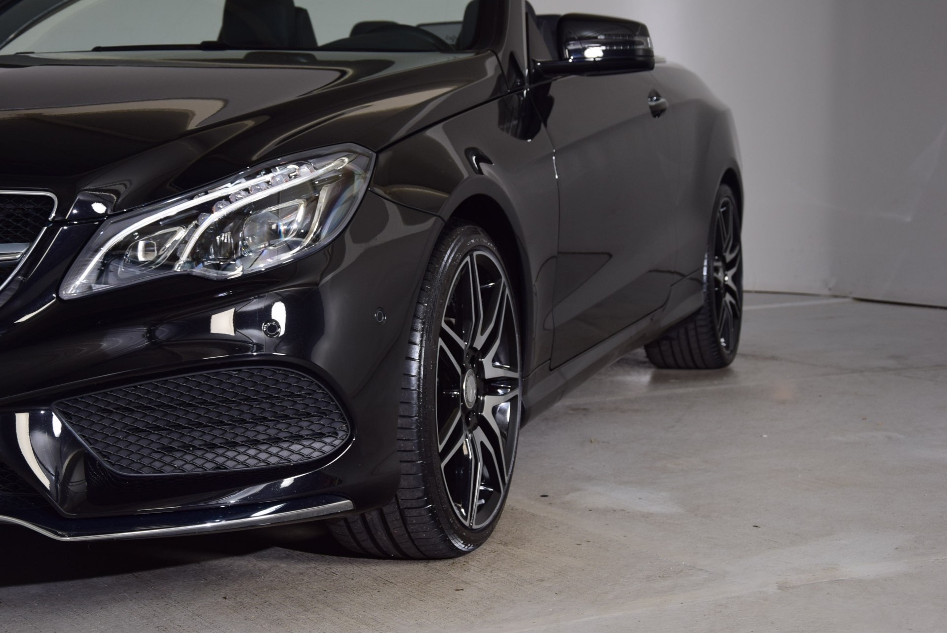 Mercedes-Benz E-Klasse 250 Cabrio AMG Plus Keyless/ILS/Com/19" Aut7 Foto 18