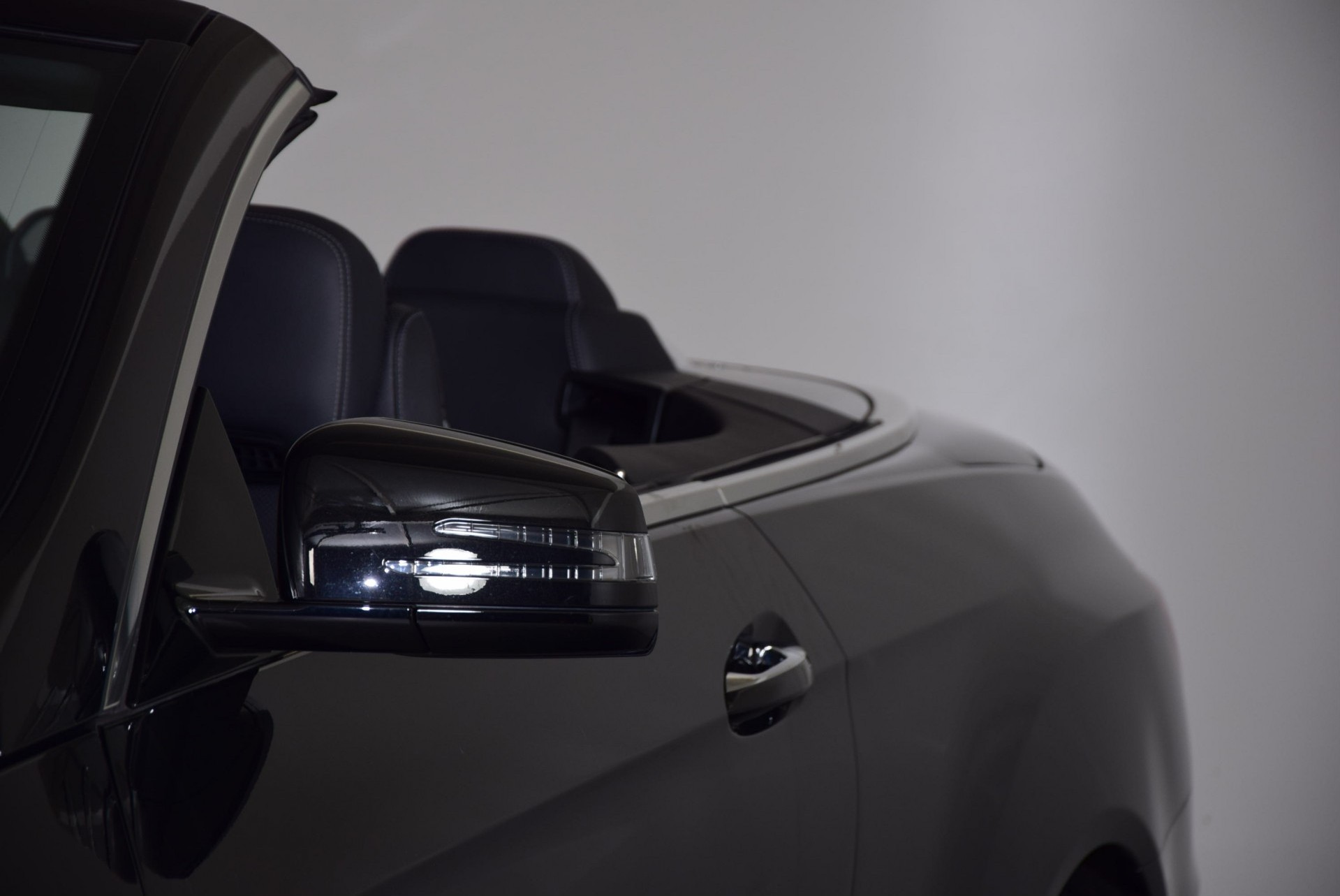 Mercedes-Benz E-Klasse 250 Cabrio AMG Plus Keyless/ILS/Com/19" Aut7 Foto 19