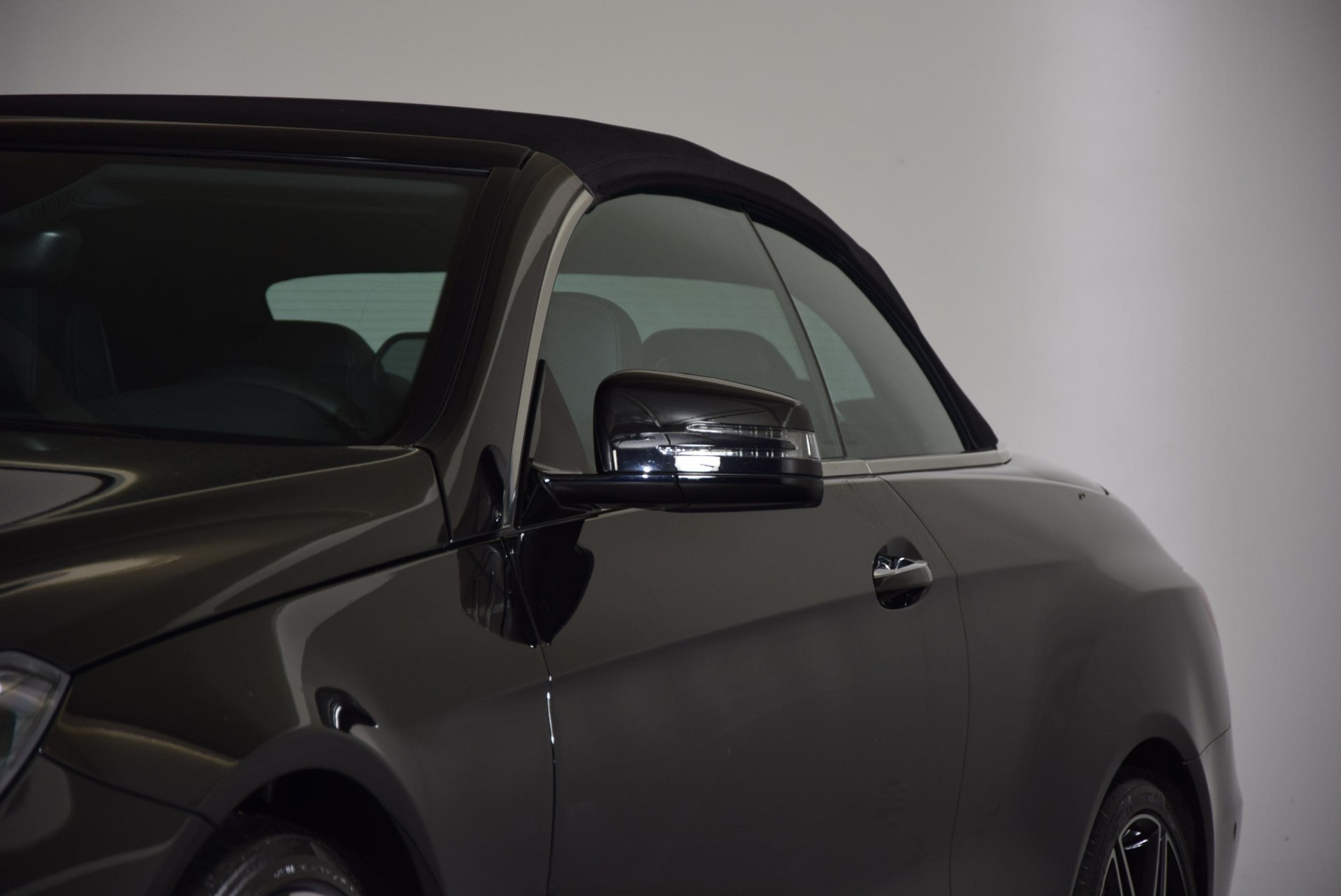 Mercedes-Benz E-Klasse 250 Cabrio AMG Plus Keyless/ILS/Com/19" Aut7 Foto 22