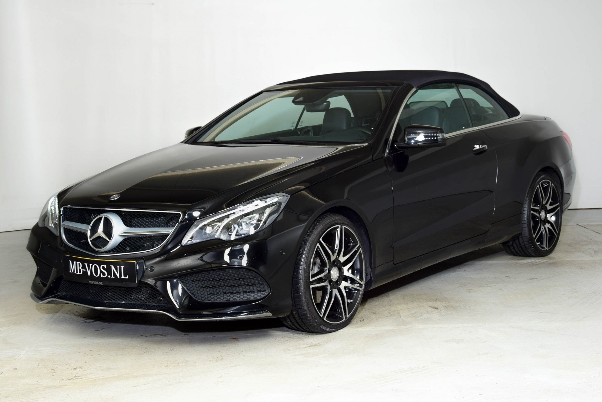 Mercedes-Benz E-Klasse 250 Cabrio AMG Plus Keyless/ILS/Com/19" Aut7 Foto 3
