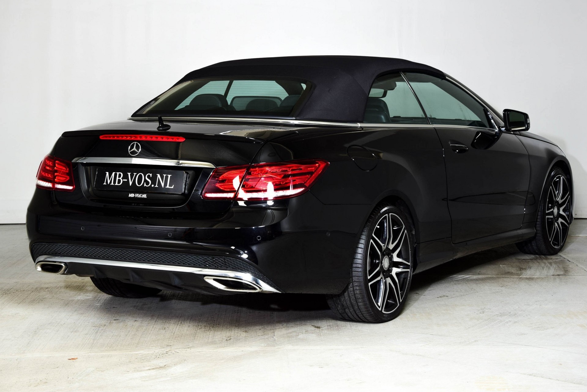 Mercedes-Benz E-Klasse 250 Cabrio AMG Plus Keyless/ILS/Com/19" Aut7 Foto 4