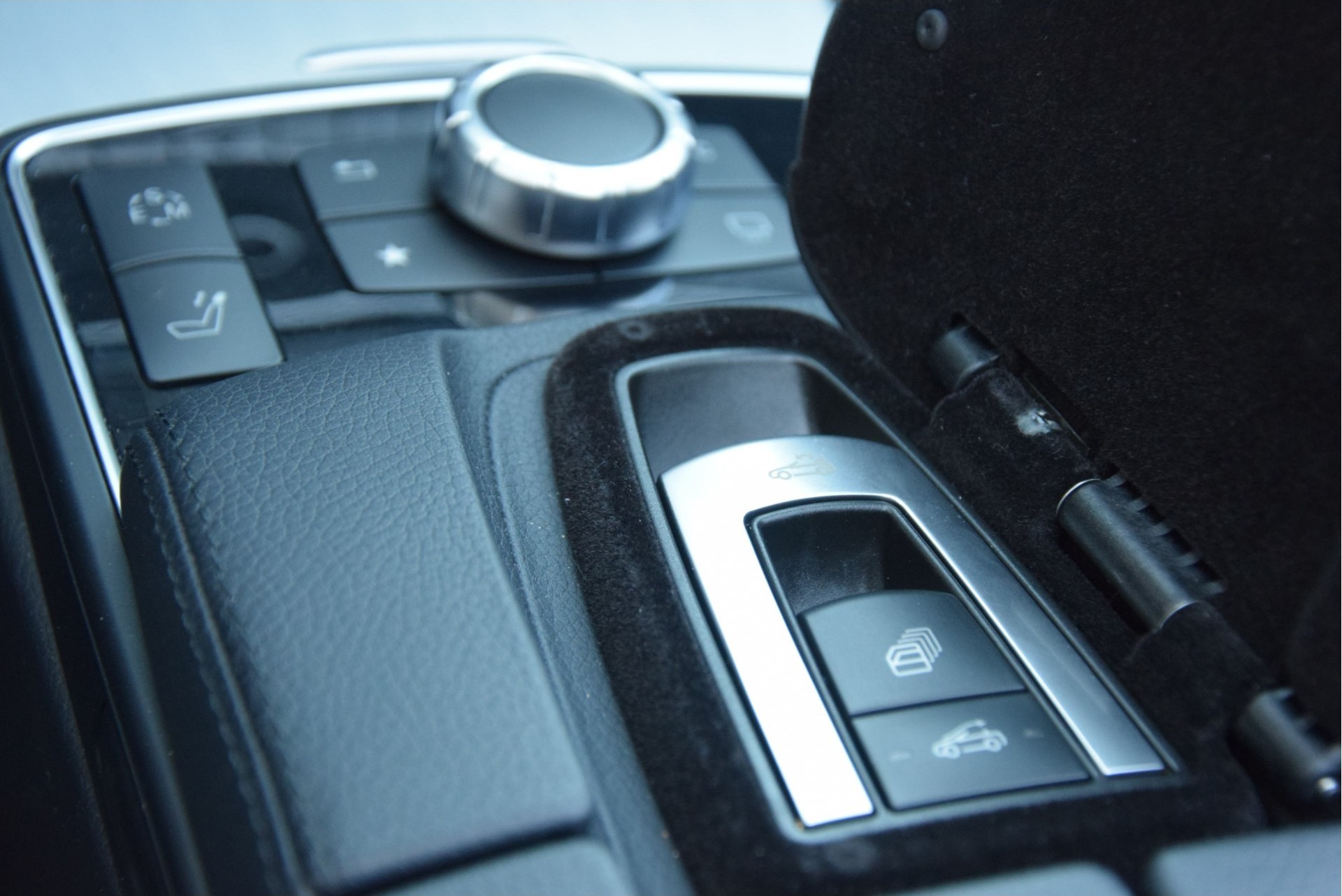 Mercedes-Benz E-Klasse 250 Cabrio AMG Plus Keyless/ILS/Com/19" Aut7 Foto 8