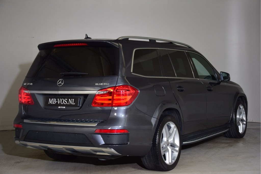Mercedes-Benz GL-Klasse 350 Bluetec 4M AMG Panorama/Distronic/Servo/Luchtvering/21"LM Aut7 Foto 2
