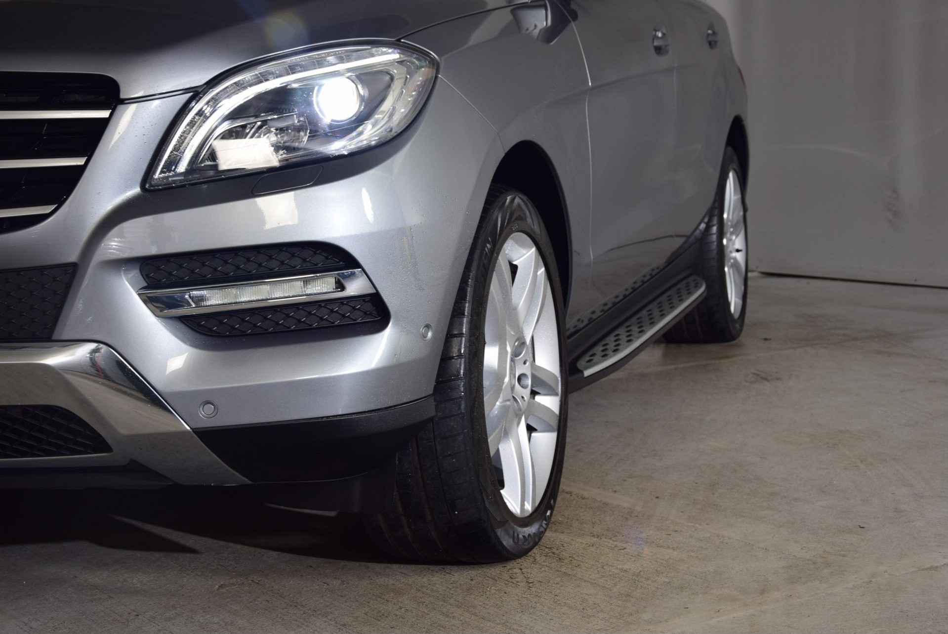 Mercedes-Benz M-Klasse 250 Bluetec 4-Matic ILS/Nav/20" Aut7 Foto 15