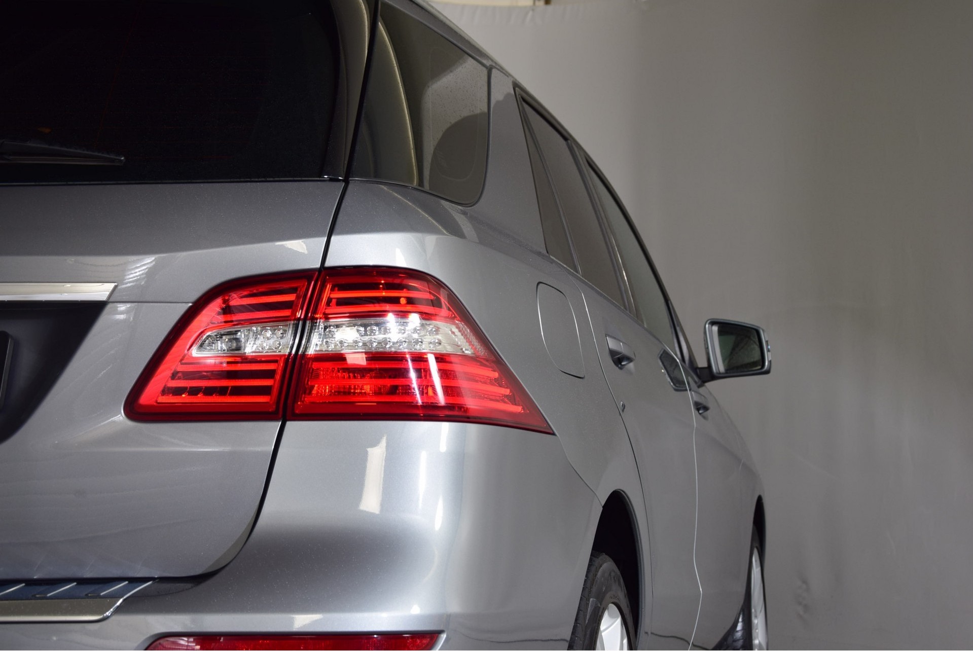 Mercedes-Benz M-Klasse 250 Bluetec 4-Matic ILS/Nav/20" Aut7 Foto 19