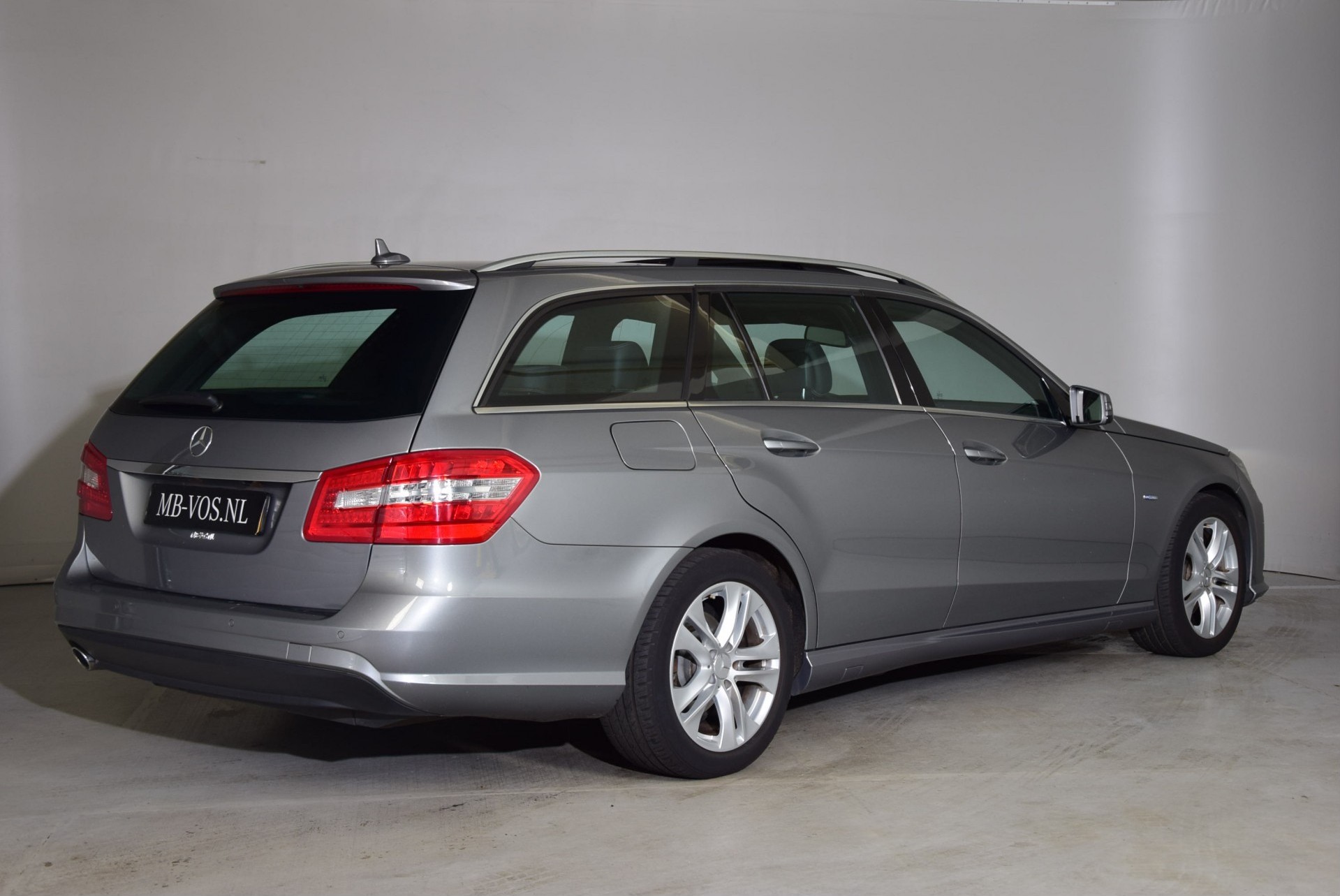 Mercedes-Benz E-Klasse Estate 220 CDI AMG Panorama/Com/Camera/ILS Aut5 Foto 2