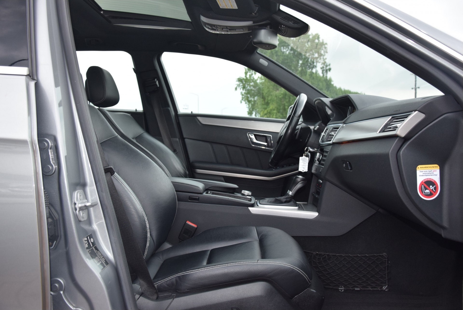 Mercedes-Benz E-Klasse Estate 220 CDI AMG Panorama/Com/Camera/ILS Aut5 Foto 3