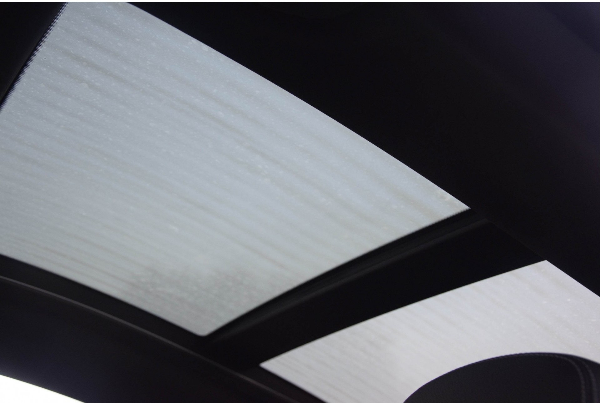 Mercedes-Benz E-Klasse Coupé 200 AMG Panorama/Com/Camera/ILS Aut7 Foto 9