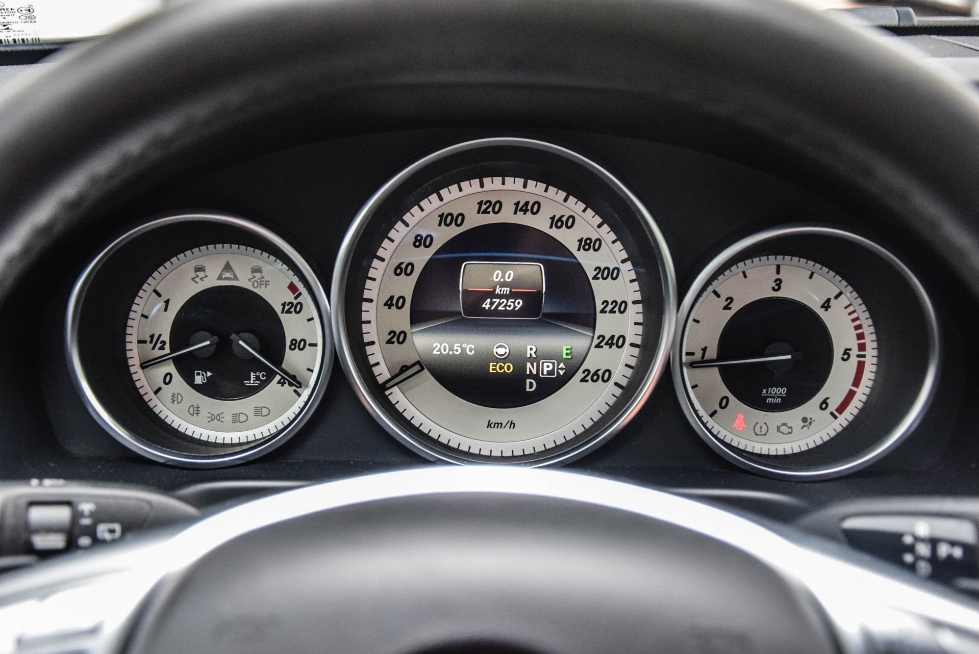 Mercedes-Benz E-Klasse 220 Cdi T AMG Distronic/Standkachel/Keyless/Schuifdak/ILS Aut7 Foto 10