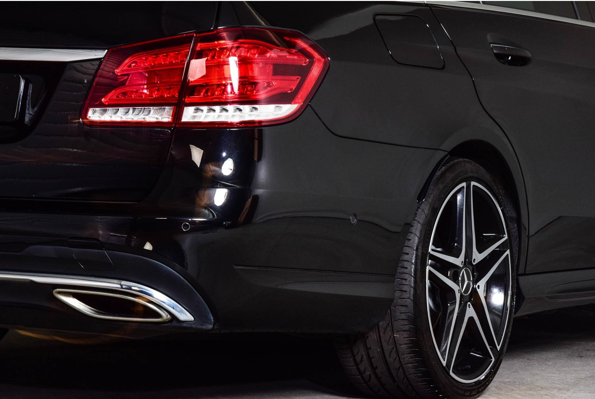 Mercedes-Benz E-Klasse 220 Cdi T AMG Distronic/Standkachel/Keyless/Schuifdak/ILS Aut7 Foto 14