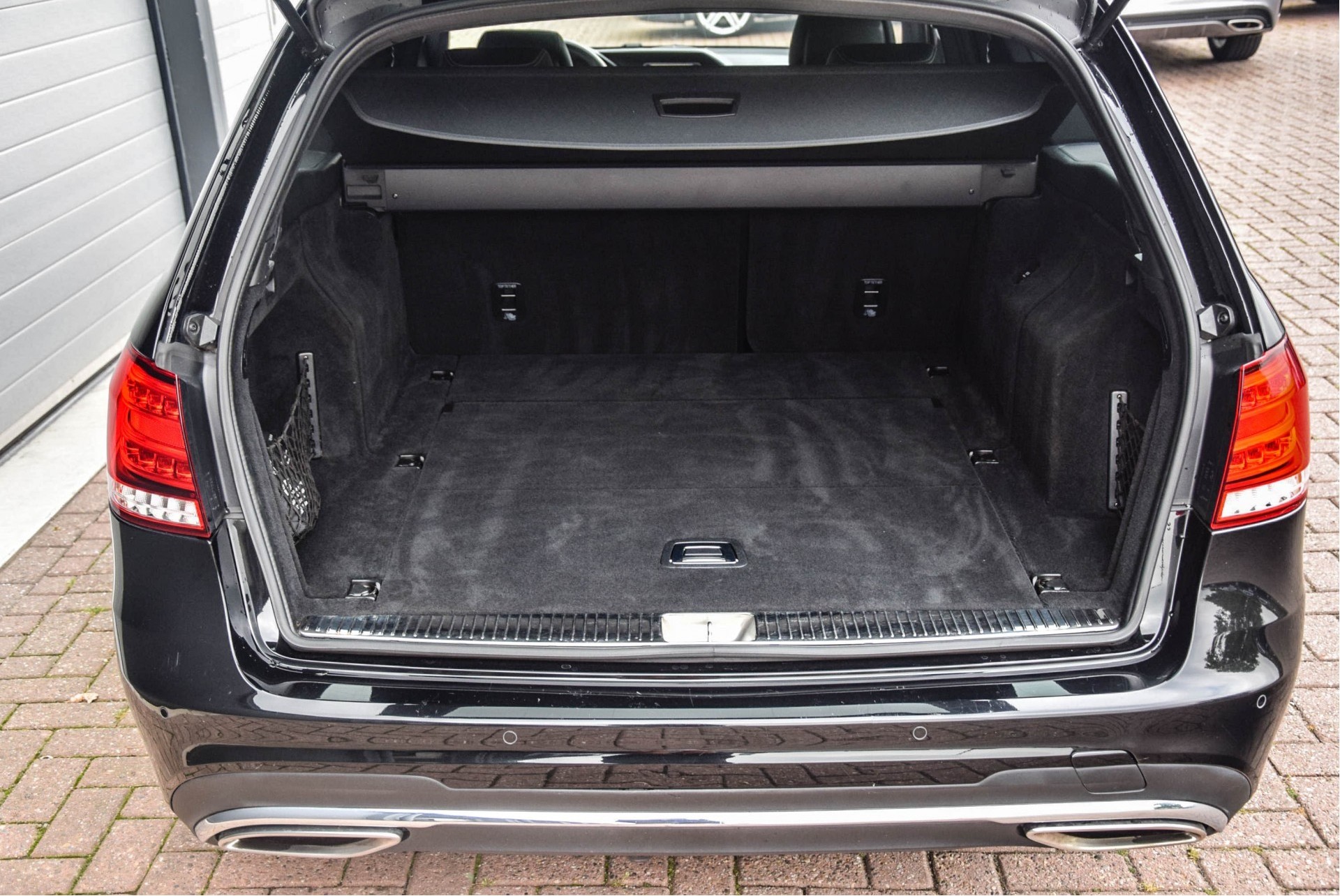 Mercedes-Benz E-Klasse 220 Cdi T AMG Distronic/Standkachel/Keyless/Schuifdak/ILS Aut7 Foto 20