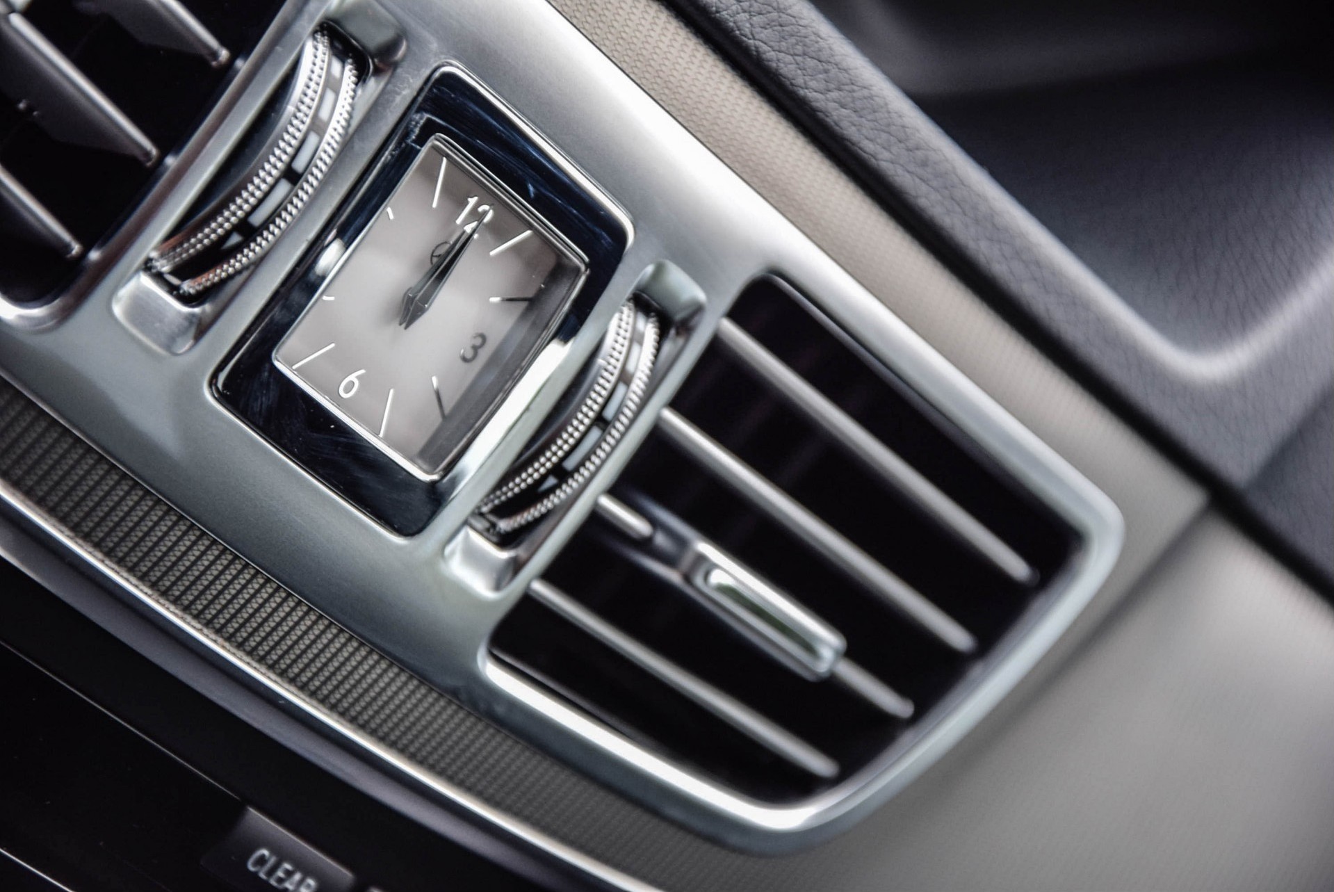 Mercedes-Benz E-Klasse 220 Cdi T AMG Distronic/Standkachel/Keyless/Schuifdak/ILS Aut7 Foto 7