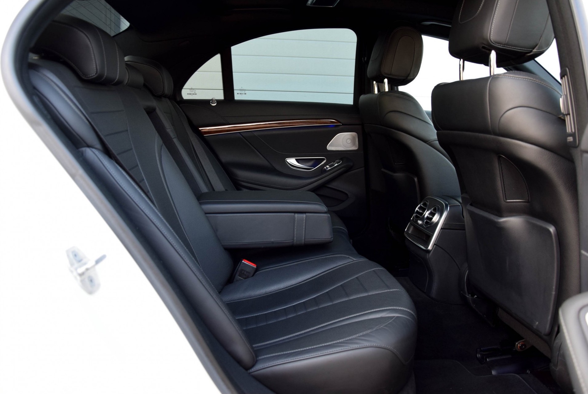 Mercedes-Benz S-Klasse 350 Bluetec AMG Panorama/Distronic/Burmester/Massage/Keyless start Aut7 Foto 4