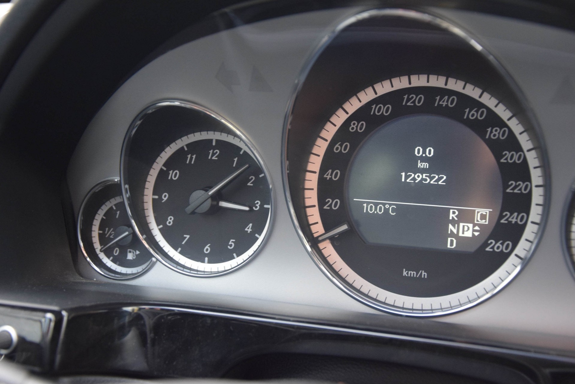 Mercedes-Benz E-Klasse 350 CDI 4-Matic Avantgarde Com/ILS/Parktronic Aut7 Foto 6