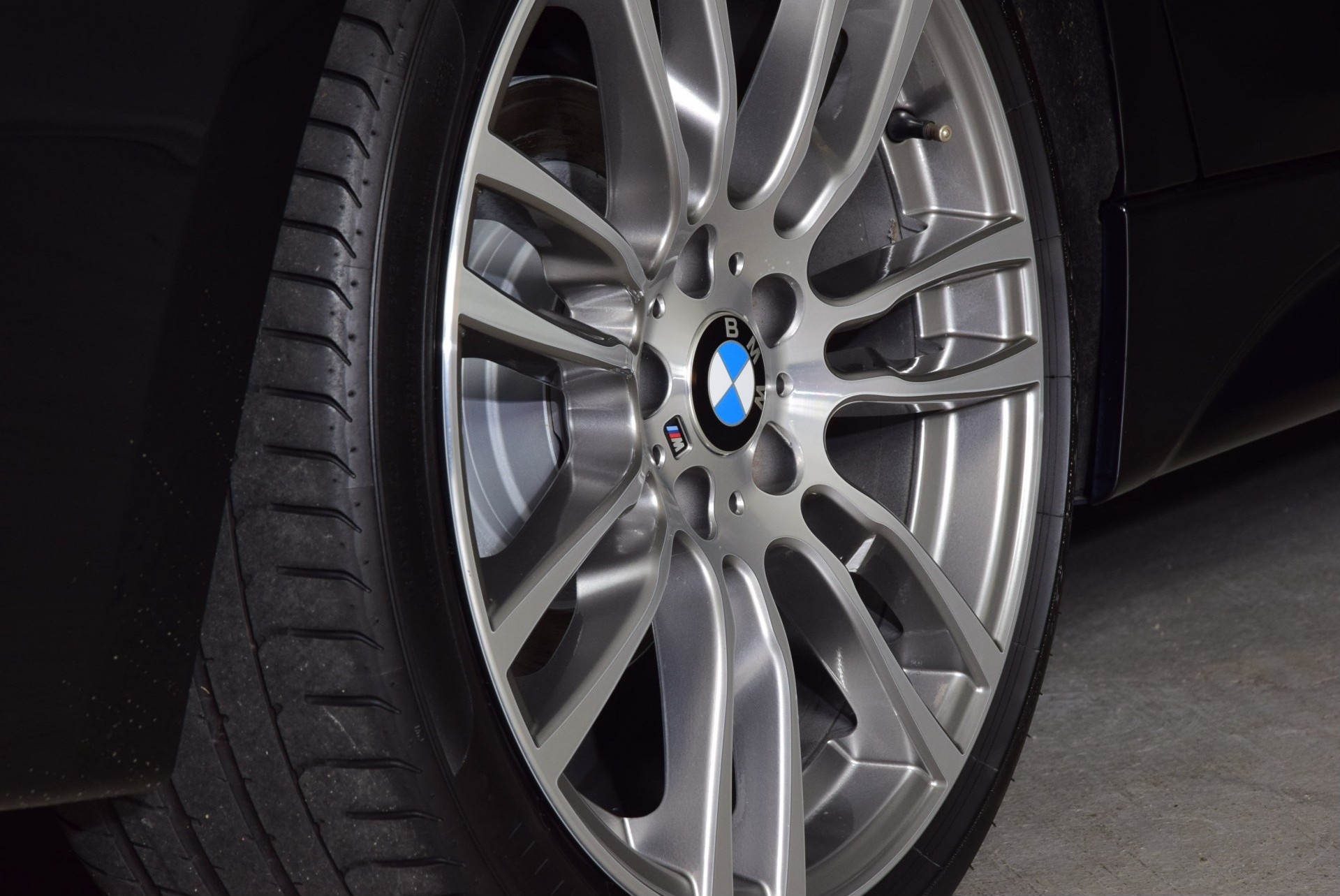 BMW 3 Serie Touring 318D High Executive M-Sportpakket Panorama/19"/Keyless Aut8 Foto 19