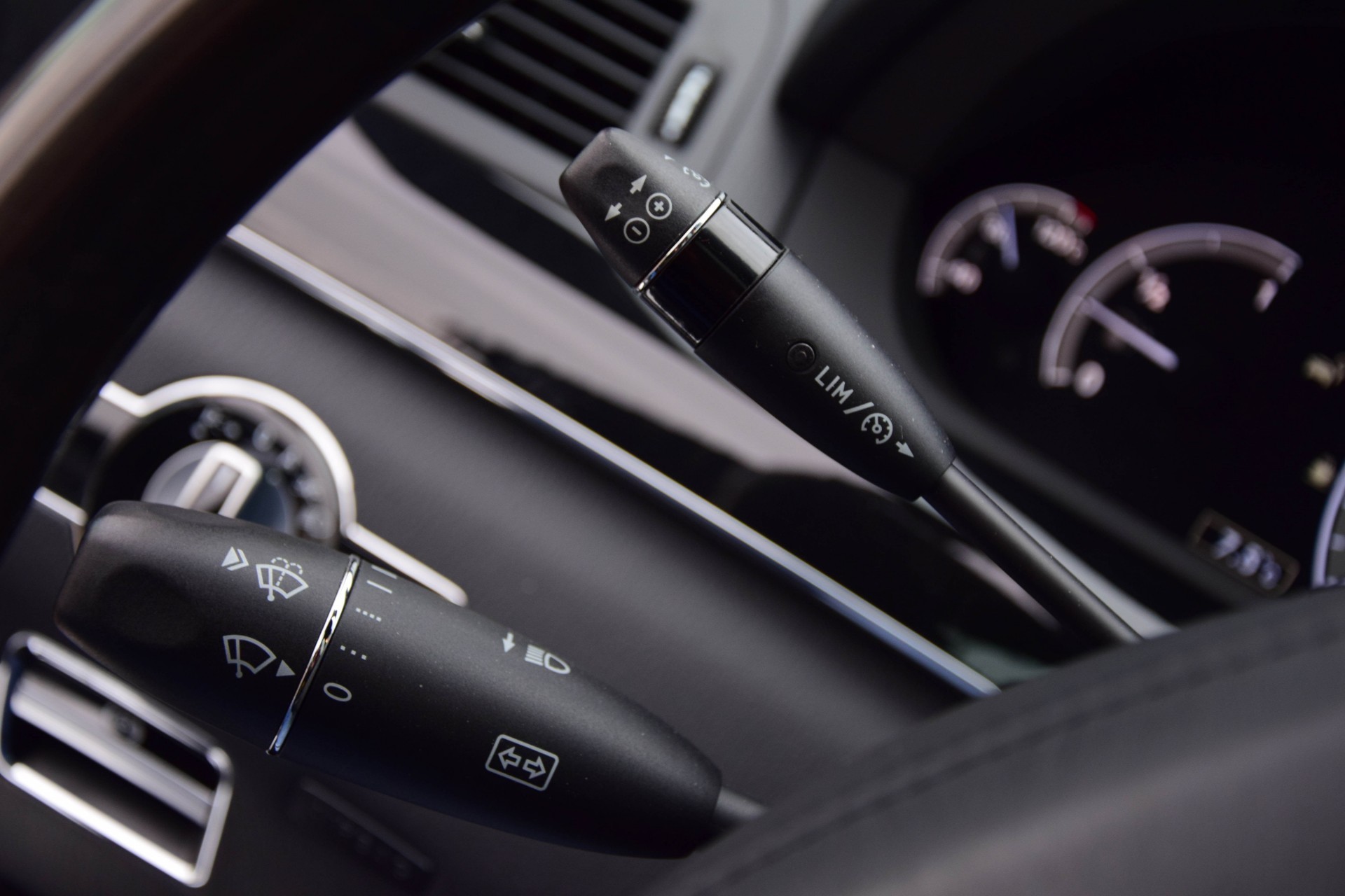 Mercedes-Benz S-Klasse 350 Bluetec AMG Entertainment/Harman Kardon/Mem/Dak Aut7 Foto 10