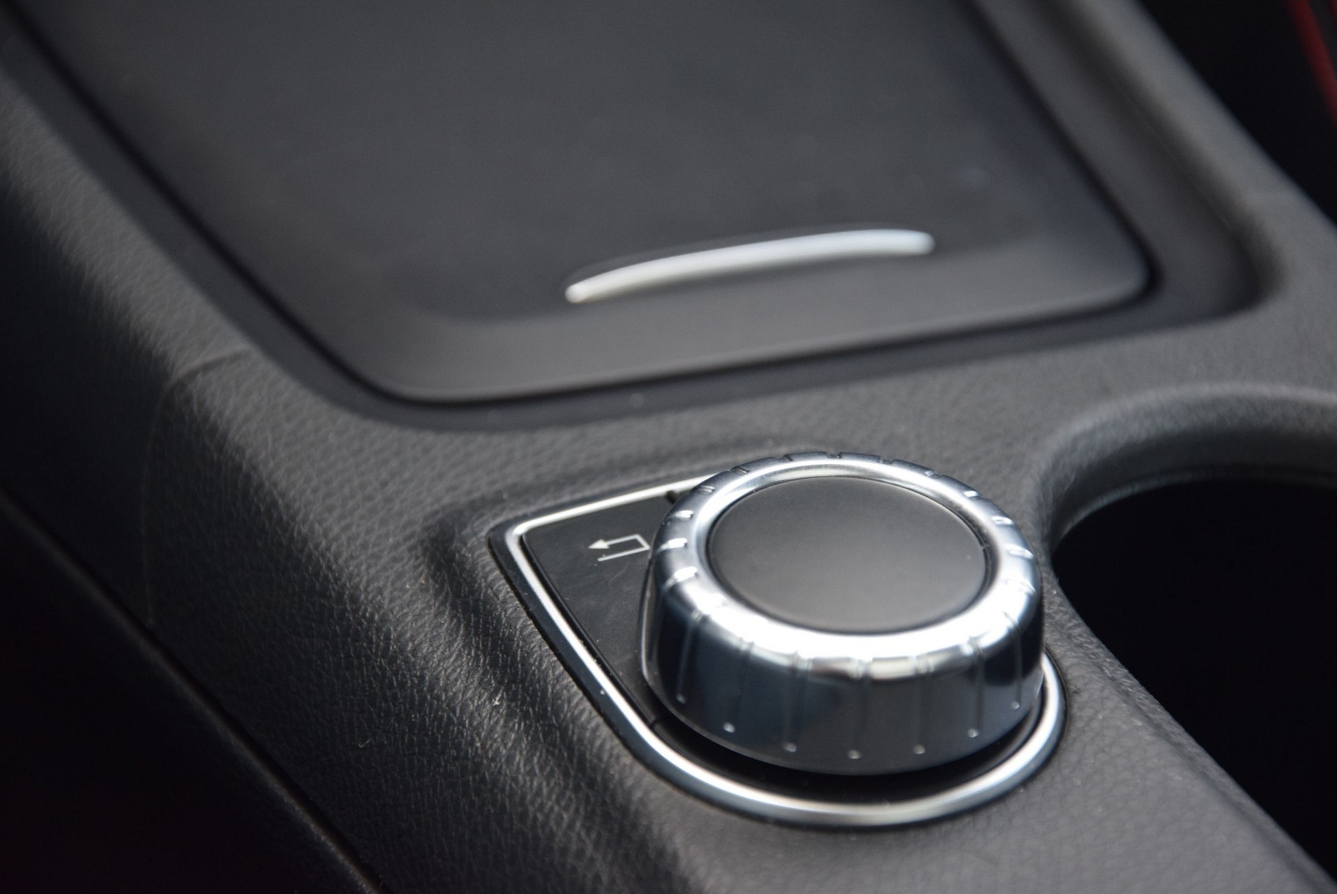 Mercedes-Benz GLA-Klasse 220 Cdi 4-Matic AMG Night Exclusive Panorama/Camera/Mem/ILS Aut7 Foto 7