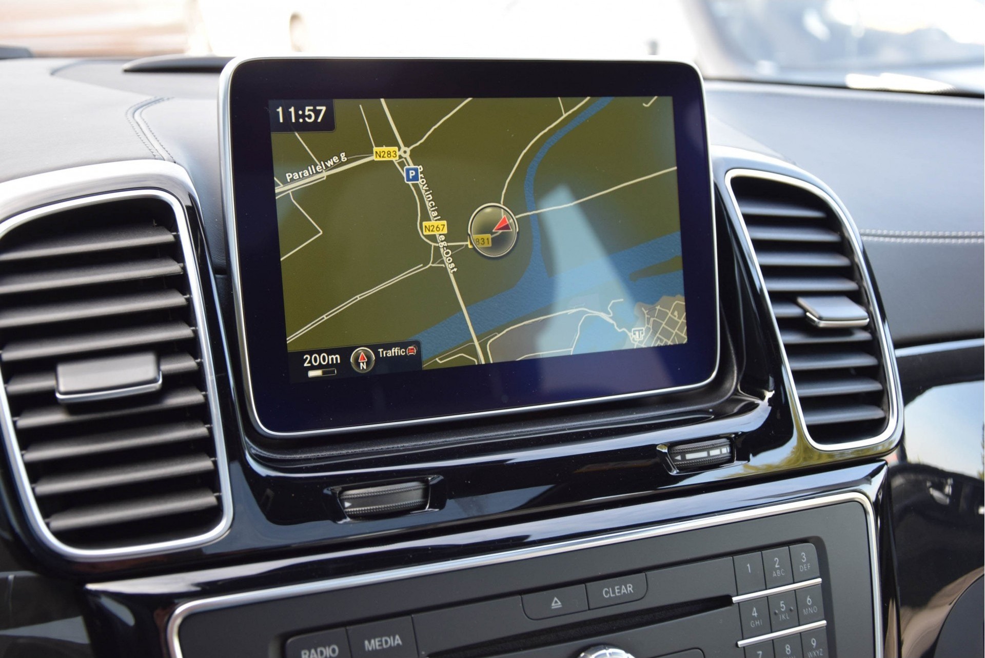 Mercedes-Benz GLE-Klasse 500e 14% 4-Matic Designo Panorama/Distronic/Massage/Entertainment Aut7 Foto 13