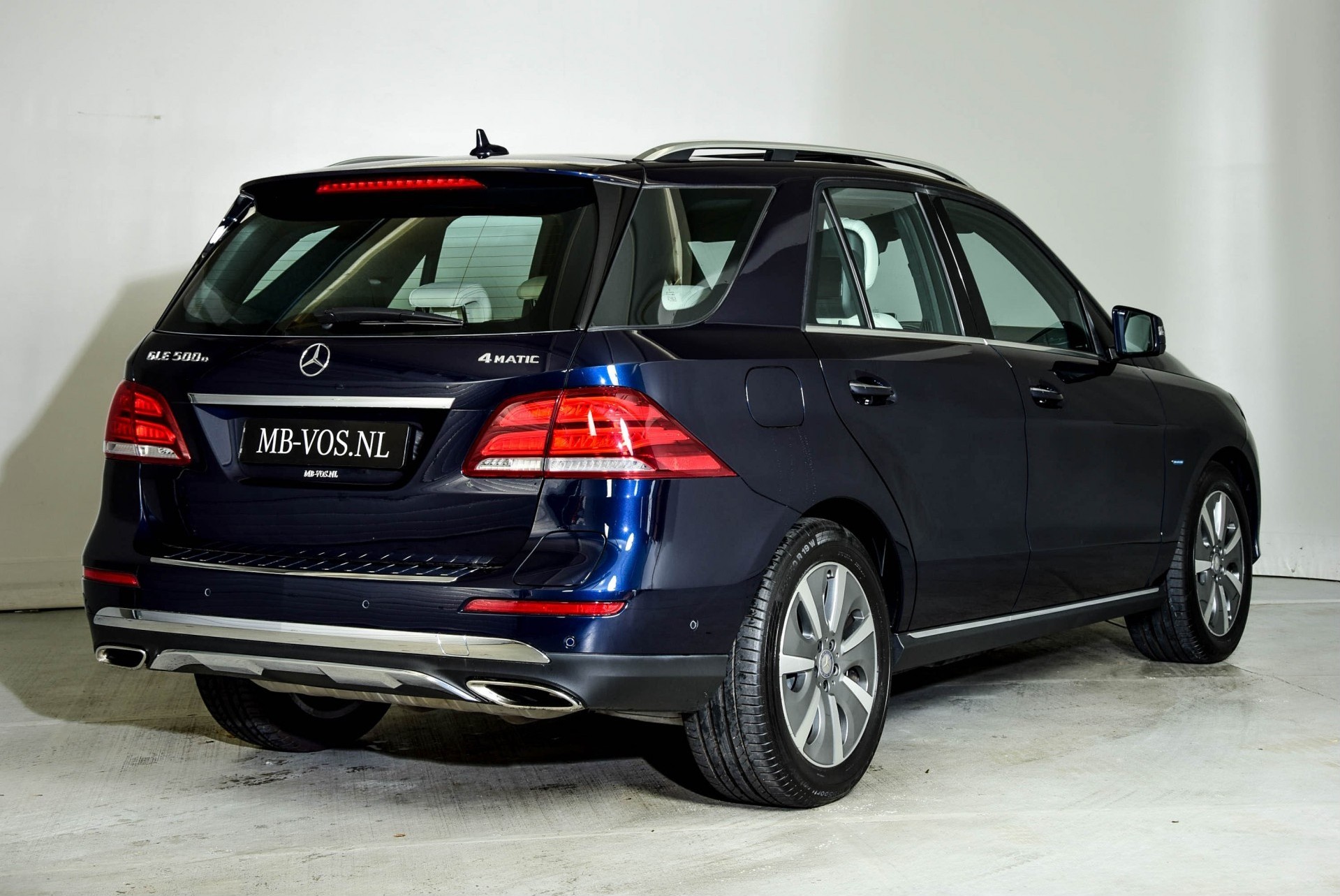 Mercedes-Benz GLE-Klasse 500e 14% 4-Matic Designo Panorama/Distronic/Massage/Entertainment Aut7 Foto 2