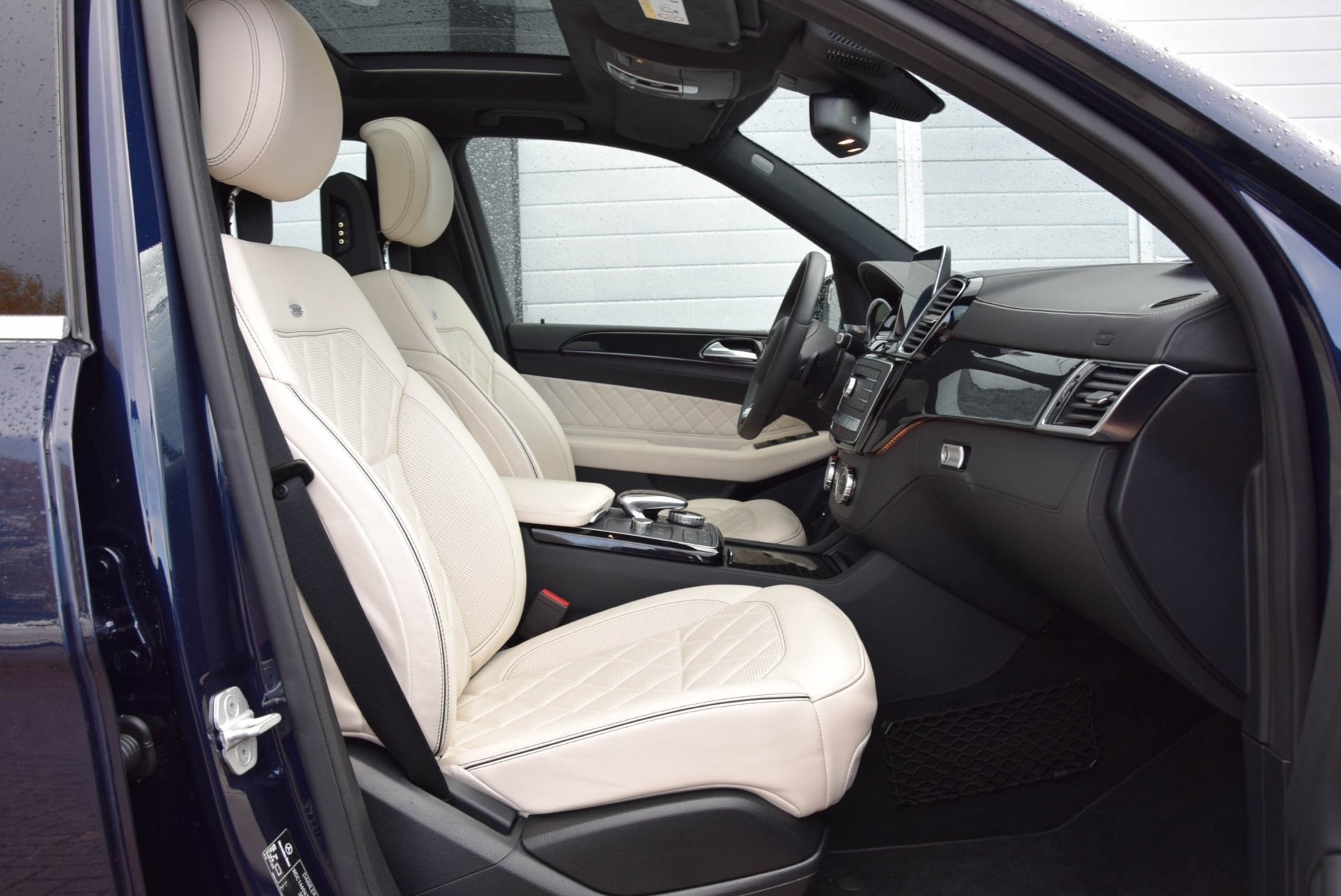 Mercedes-Benz GLE-Klasse 500e 14% 4-Matic Designo Panorama/Distronic/Massage/Entertainment Aut7 Foto 3