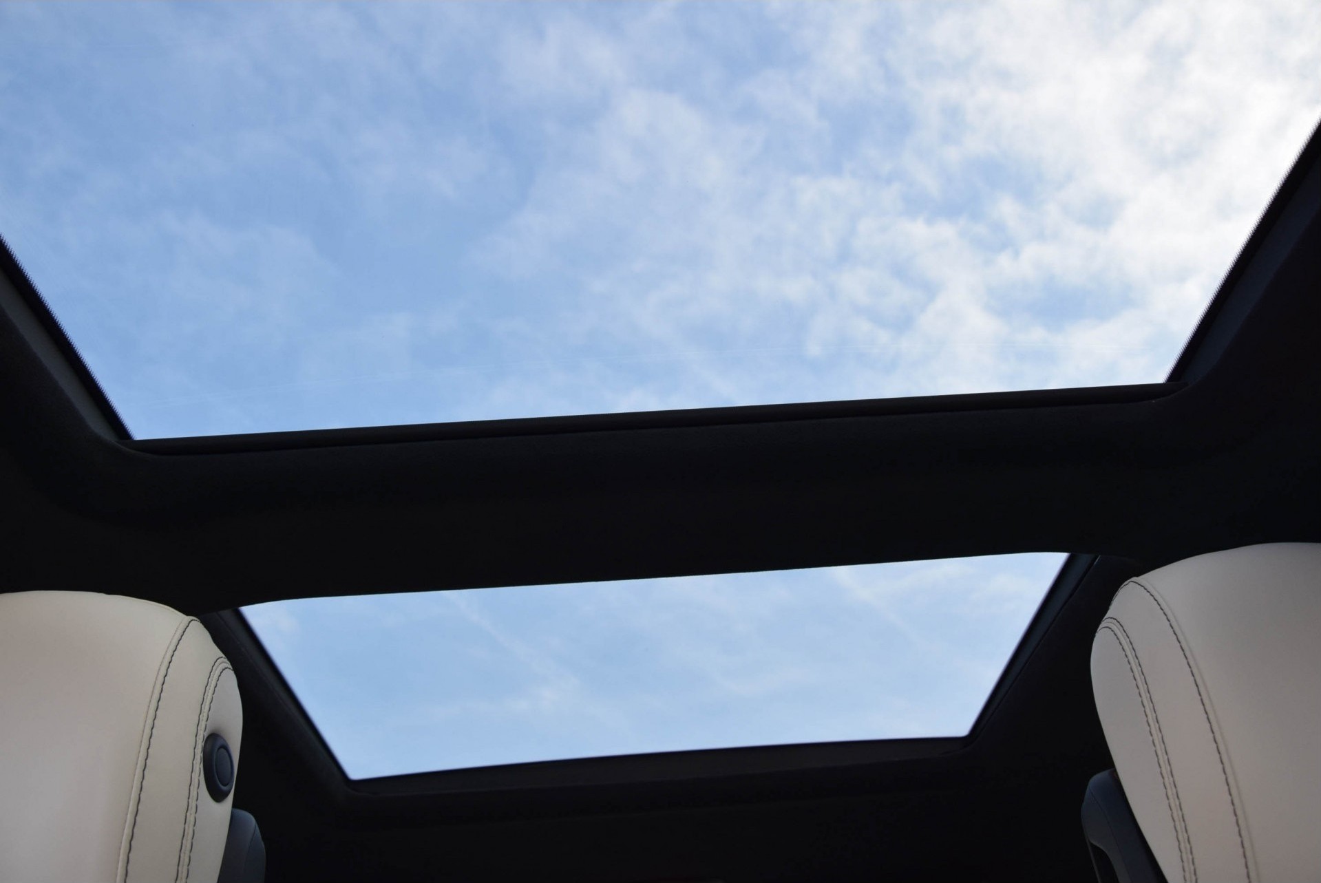 Mercedes-Benz GLE-Klasse 500e 14% 4-Matic Designo Panorama/Distronic/Massage/Entertainment Aut7 Foto 8