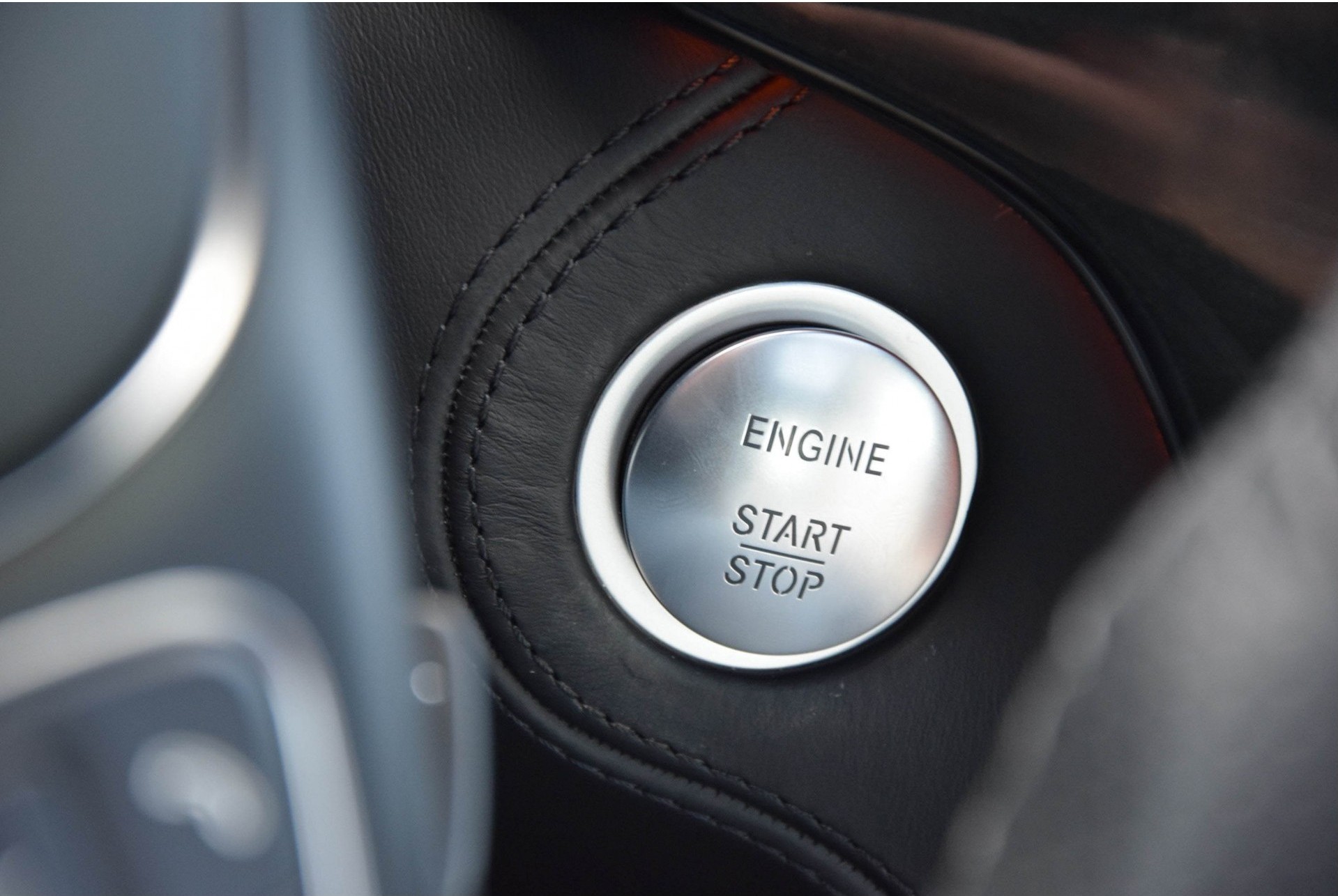 Mercedes-Benz GLE-Klasse 500e 14% 4-Matic Designo Panorama/Distronic/Massage/Entertainment Aut7 Foto 9