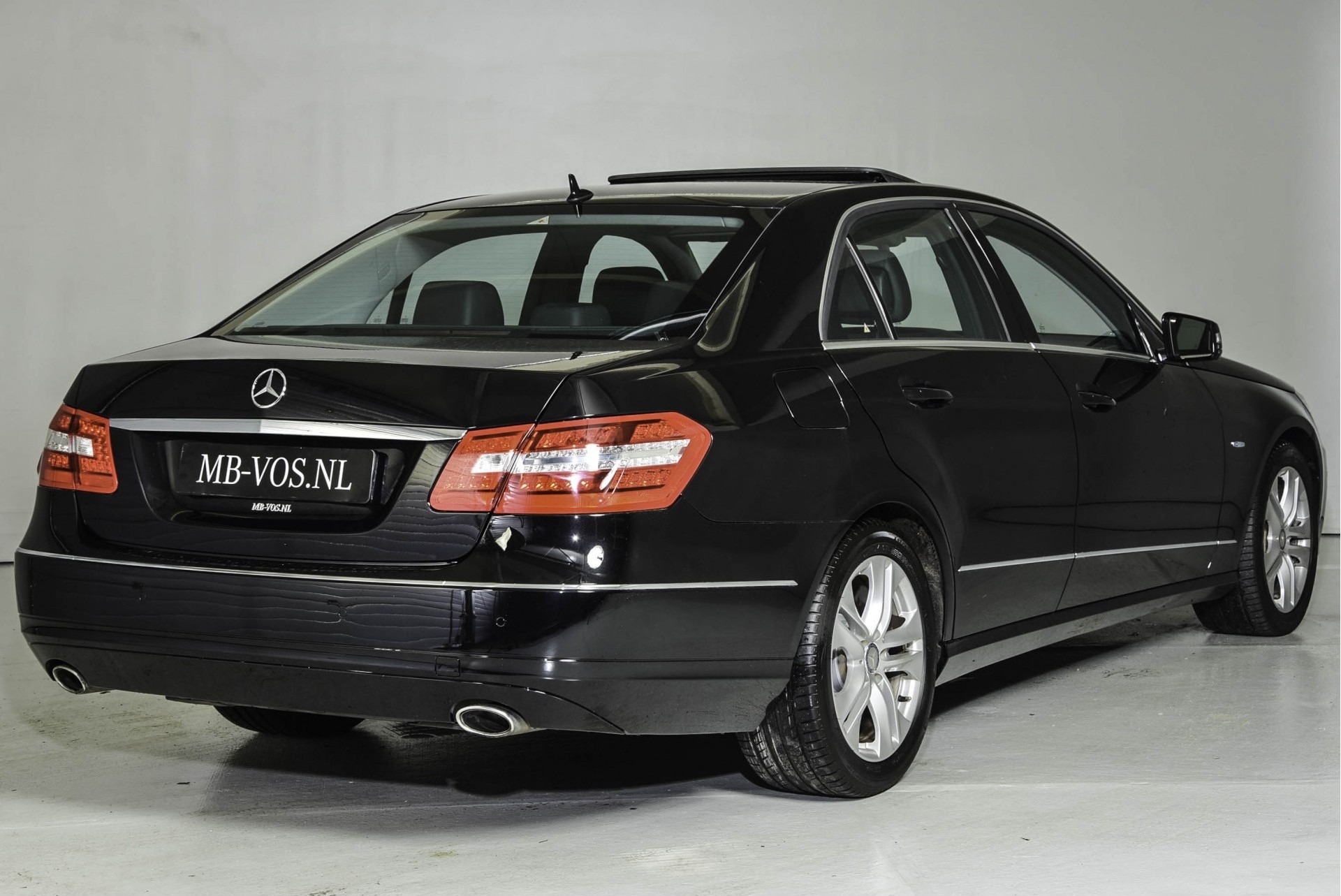 Mercedes-Benz E-Klasse 350 Cdi Avantgarde Schuifdak/Afn-Trkhk/Comand Aut7 Foto 2