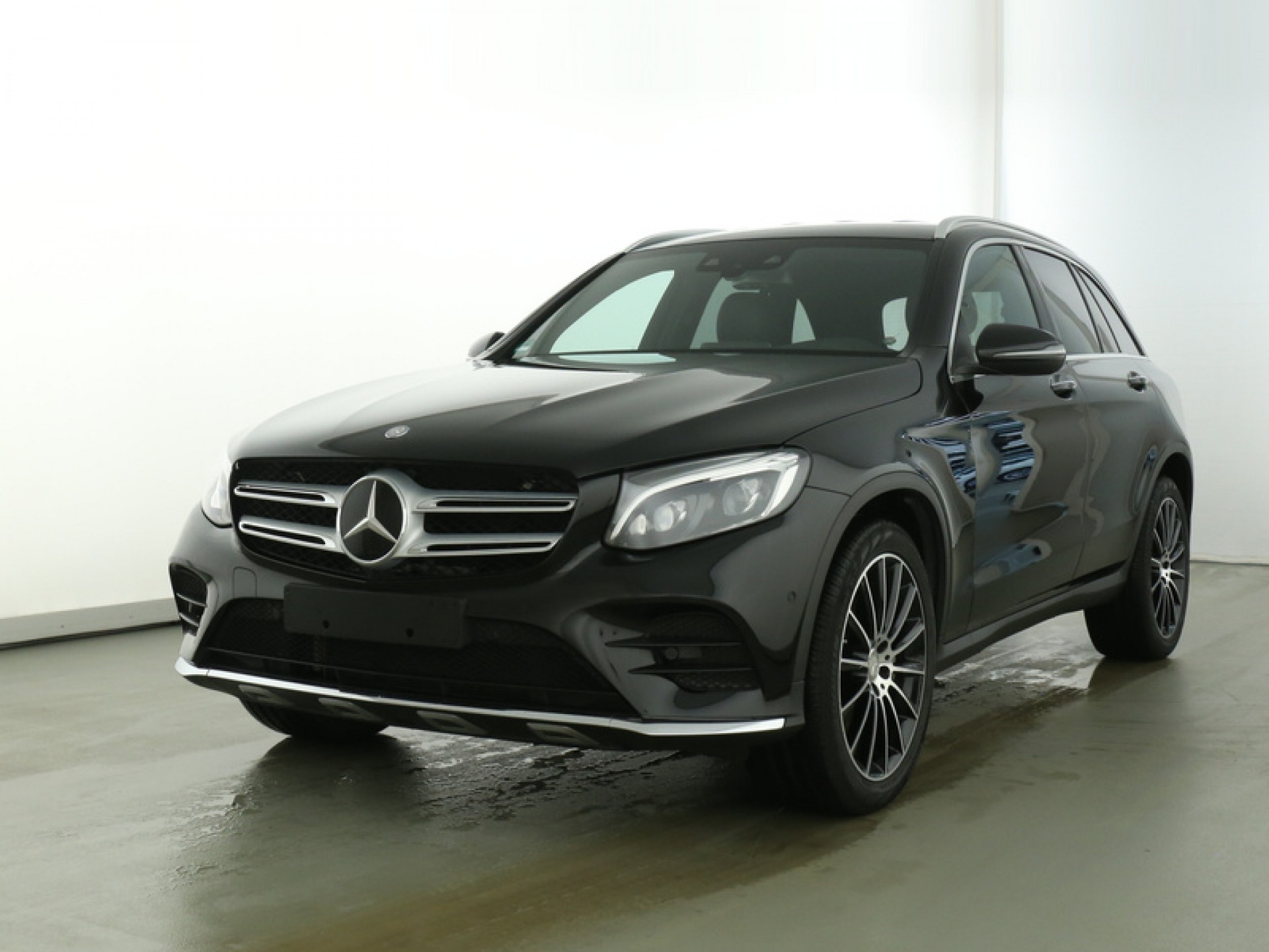 Mercedes-Benz GLC-Klasse 250 4M AMG Distronic/Com/ILS/HUD/Mem/Burmester/Keyless Aut9 Foto 1
