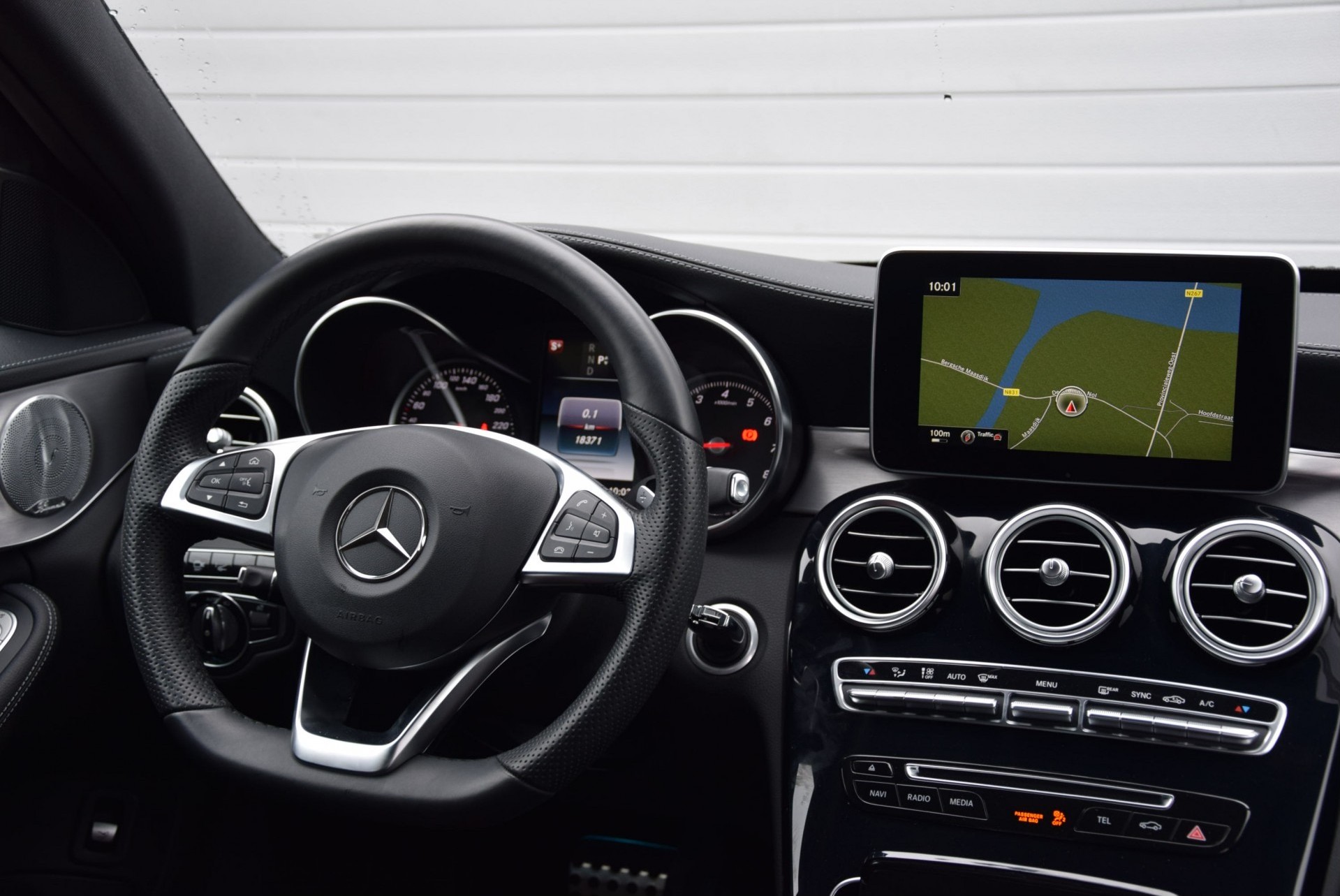 Mercedes-Benz C-Klasse 250 AMG Panorama/Burmester/HUD/360/ILS/Mem Aut7 Foto 3