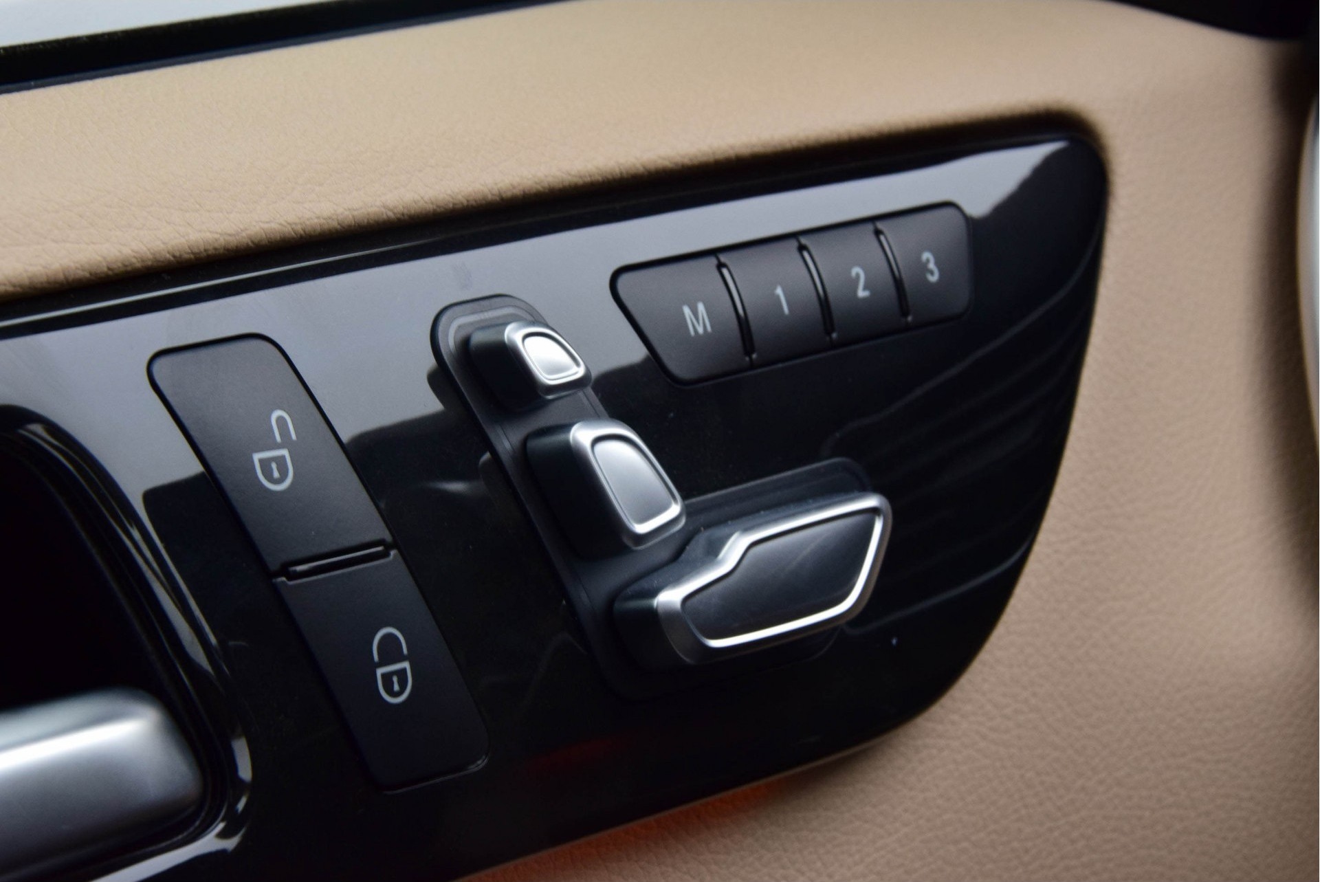 Mercedes-Benz GLE-Klasse Coupé 43 AMG 4-Matic Full Options Aut9 NP: €151643 Foto 10