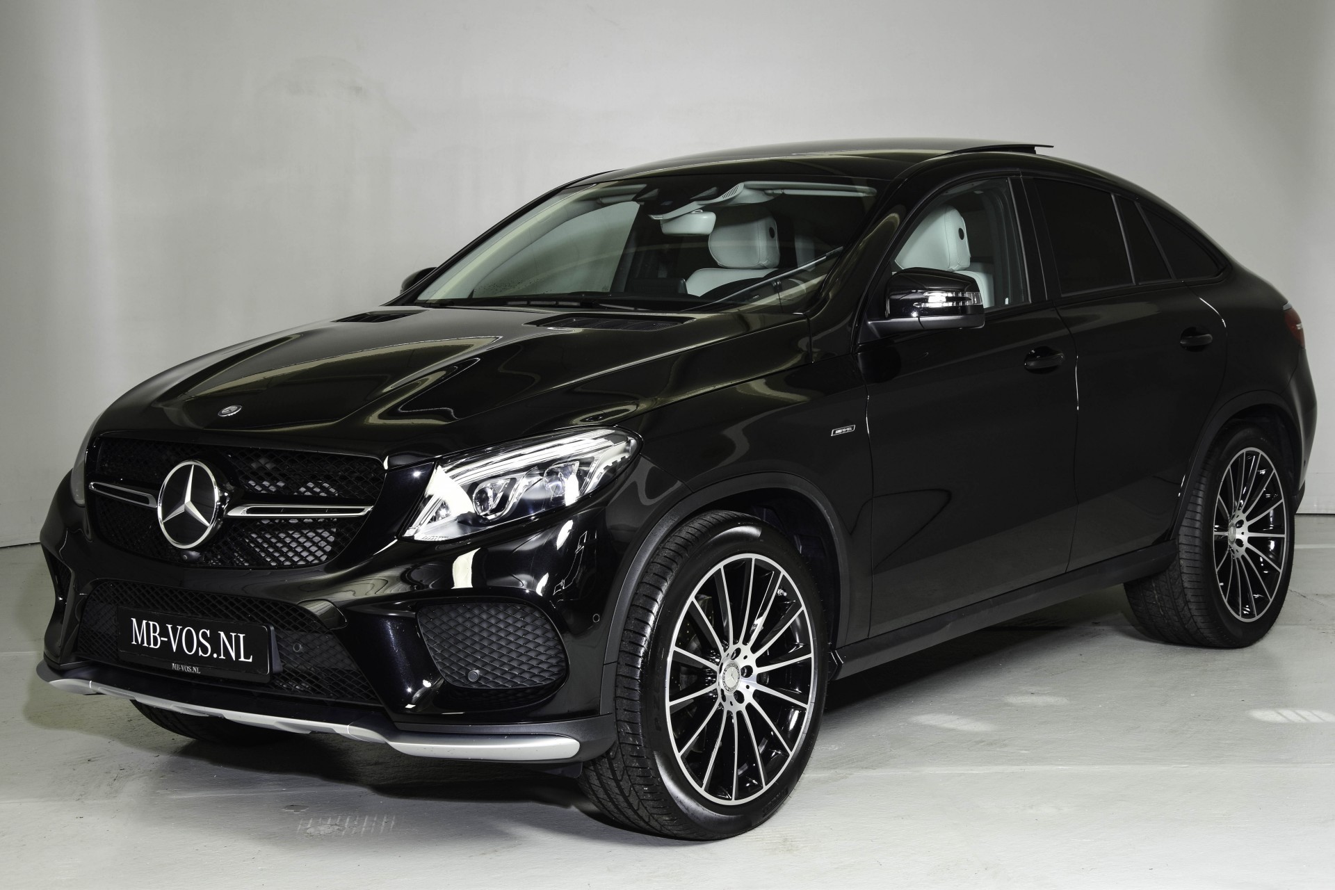 Mercedes-Benz GLE-Klasse Coupé 43 AMG 4-Matic Distronic/Panoramadak/Keyless/Harman-Kardon/22" Aut9 Foto 1