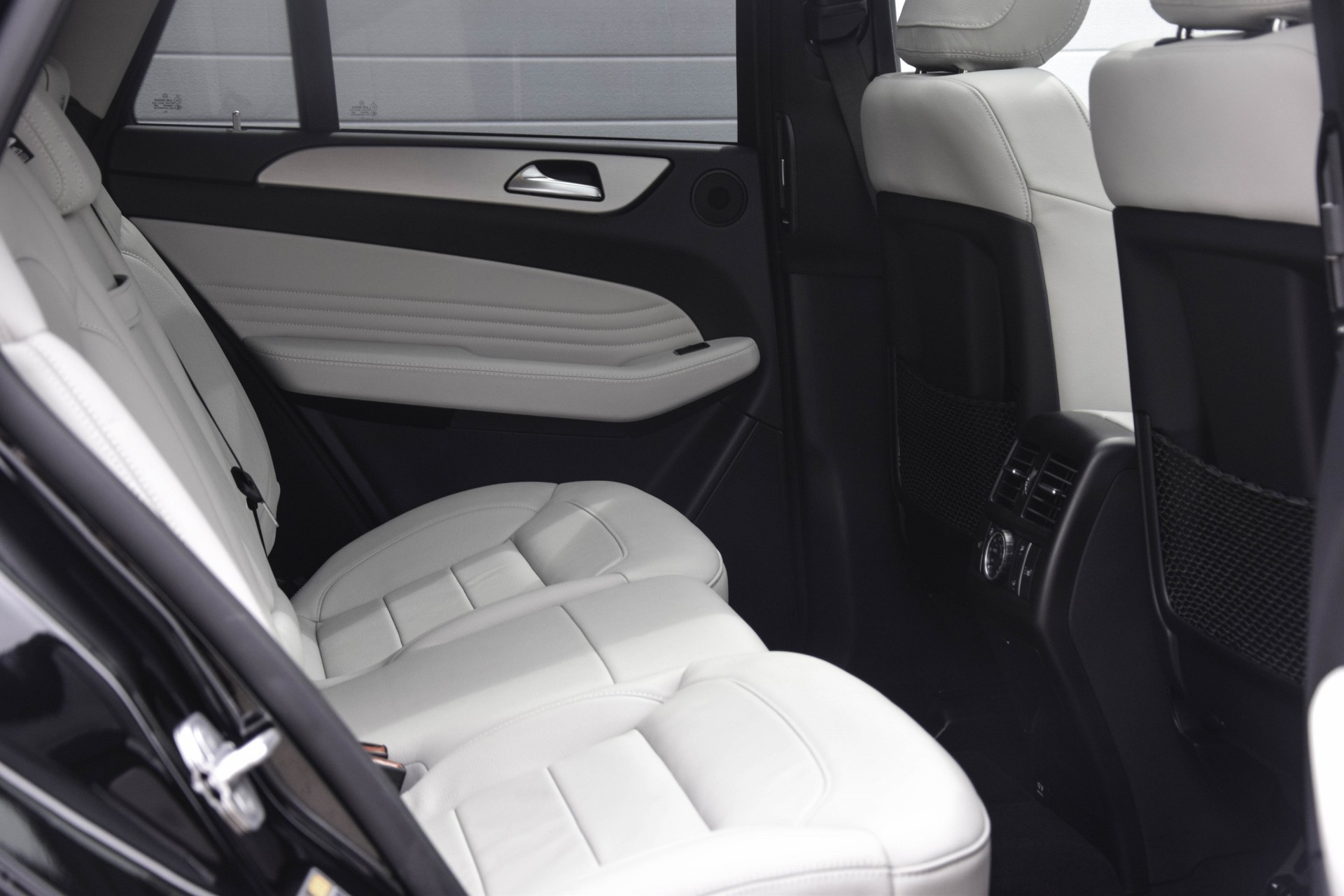 Mercedes-Benz GLE-Klasse Coupé 43 AMG 4-Matic Distronic/Panoramadak/Keyless/Harman-Kardon/22" Aut9 Foto 4