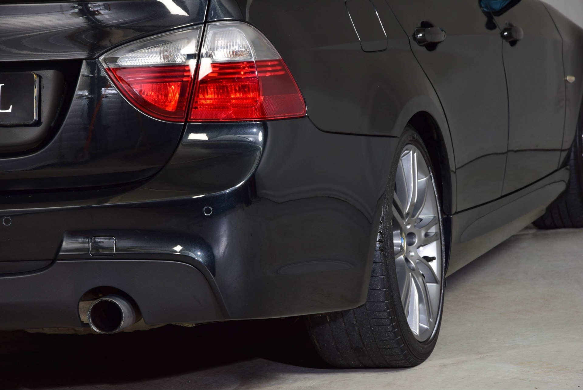 BMW 3 Serie Touring 335i High Executive M-Pakket Panorama/Xenon/Leder Aut6 Foto 17