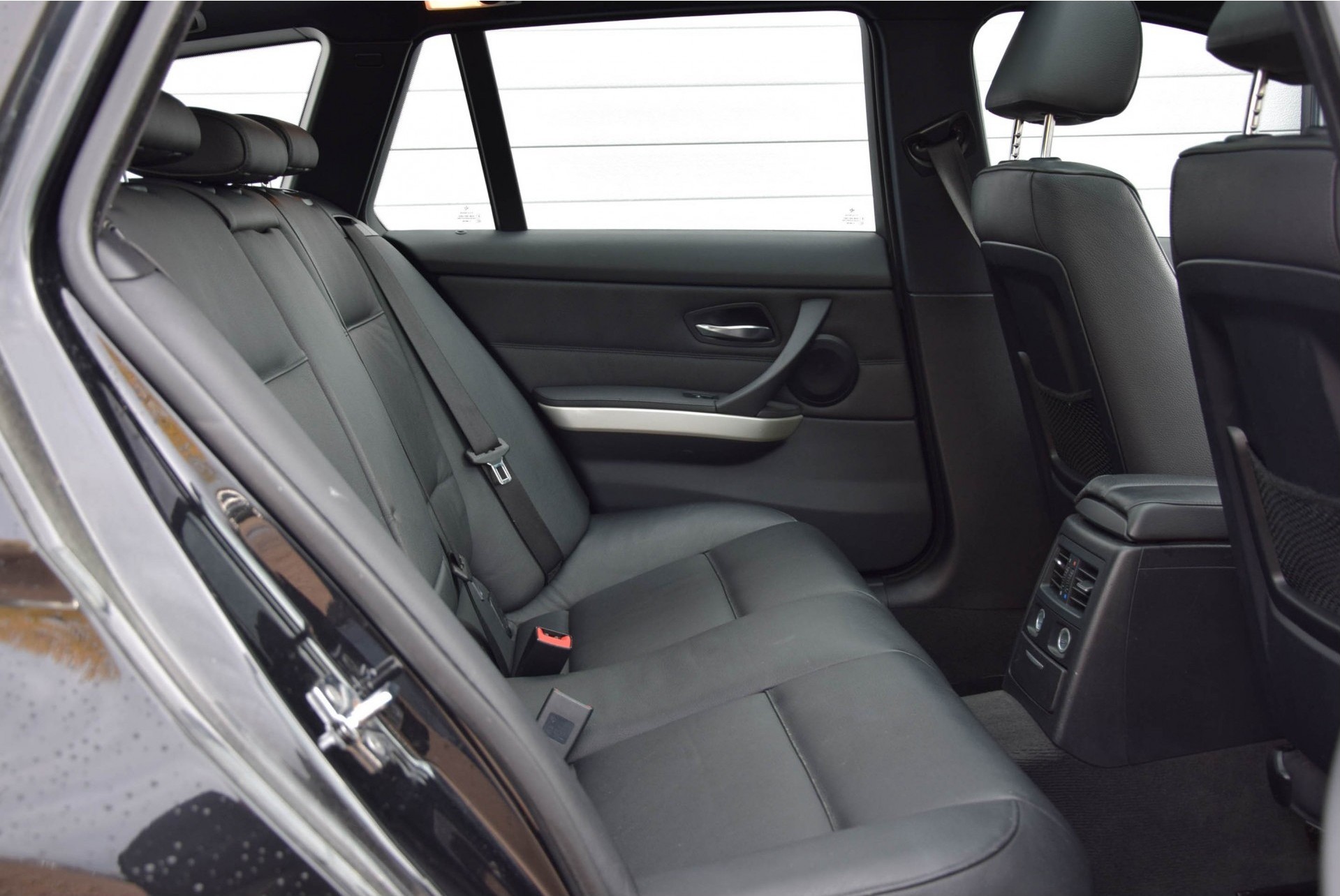 BMW 3 Serie Touring 335i High Executive M-Pakket Panorama/Xenon/Leder Aut6 Foto 4