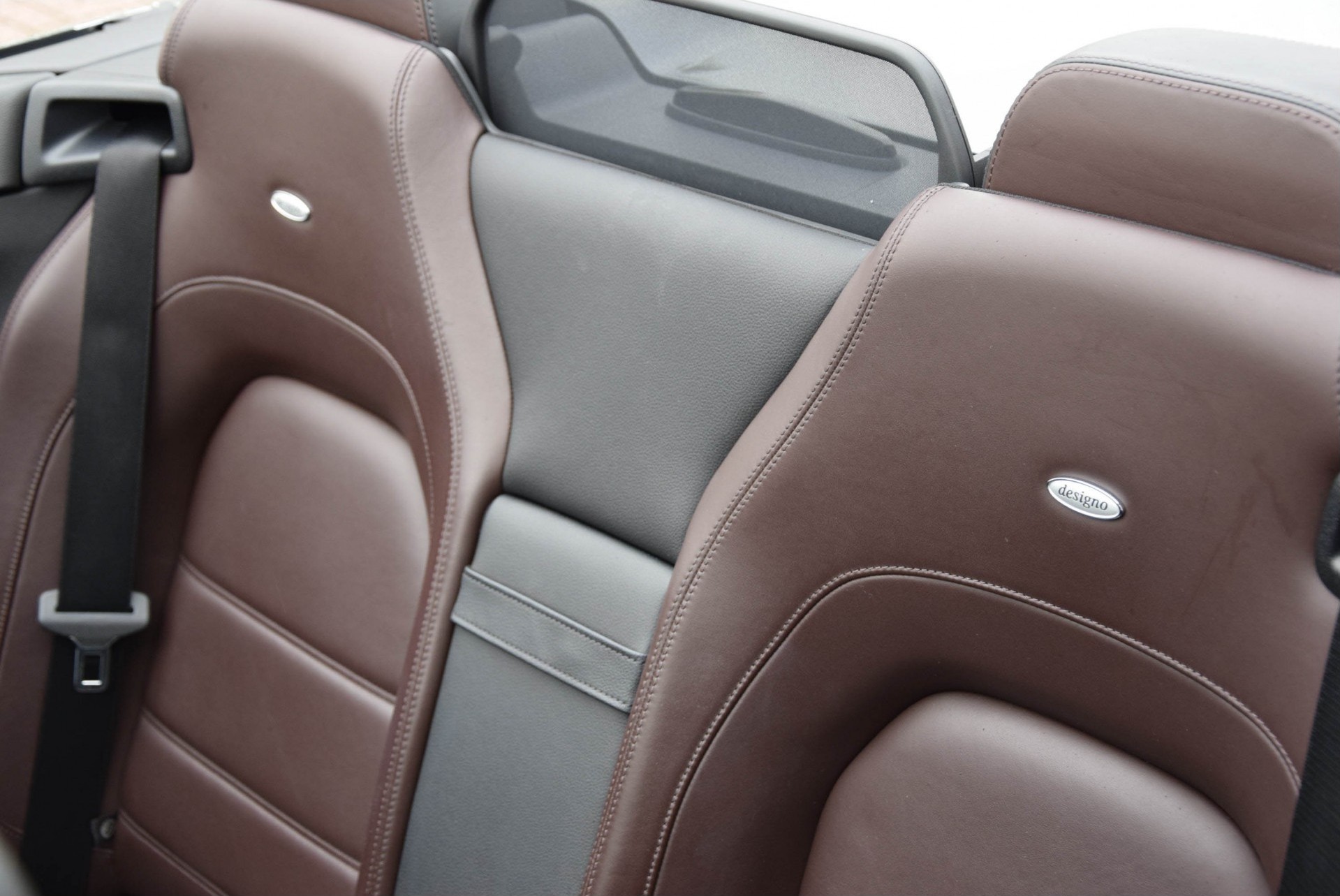 Mercedes-Benz E-Klasse Cabrio 350 CGI AMG Designo/Mem/Harman-Kardon/Com Aut7 Foto 12