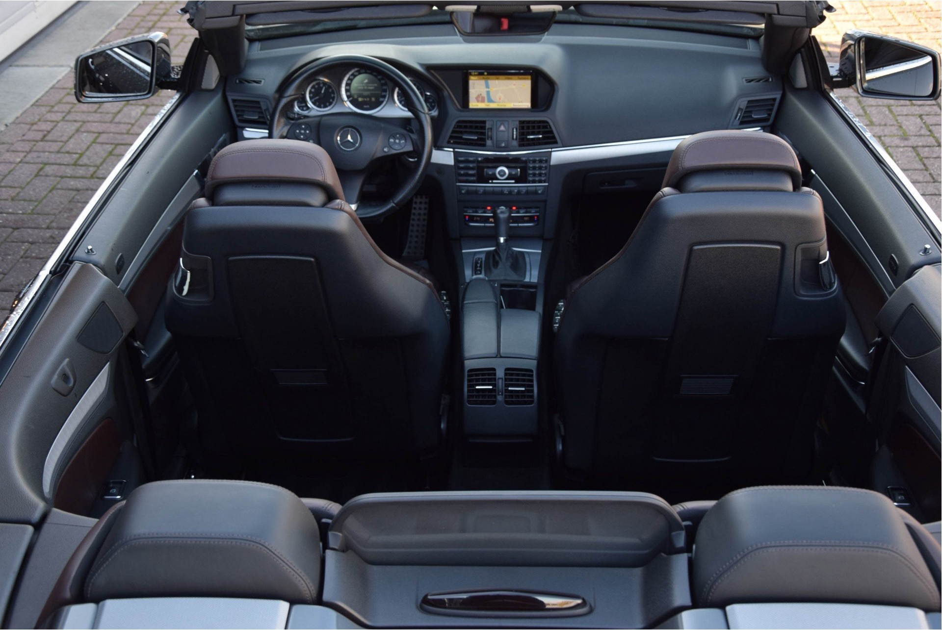 Mercedes-Benz E-Klasse Cabrio 350 CGI AMG Designo/Mem/Harman-Kardon/Com Aut7 Foto 14