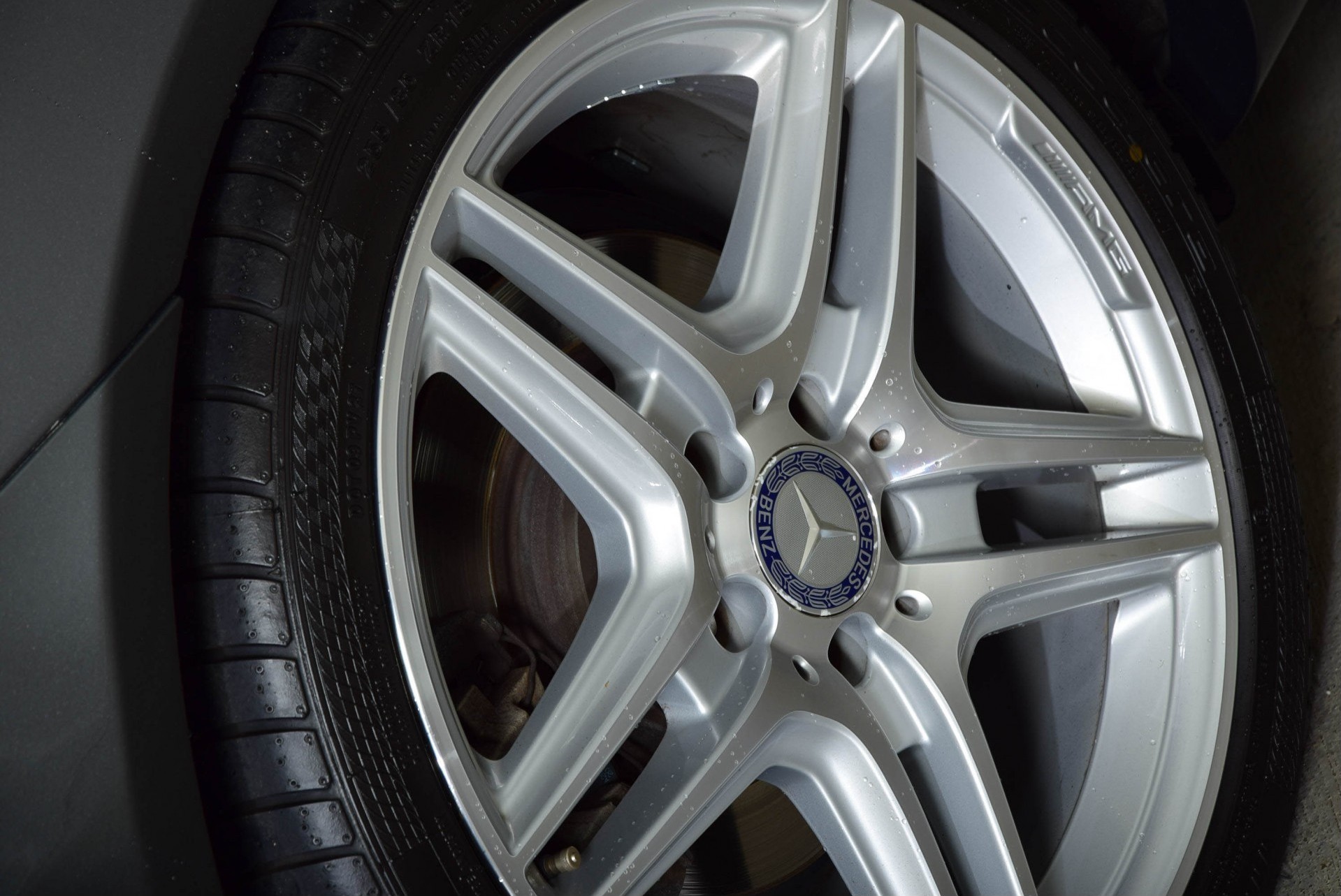 Mercedes-Benz E-Klasse Cabrio 350 CGI AMG Designo/Mem/Harman-Kardon/Com Aut7 Foto 23