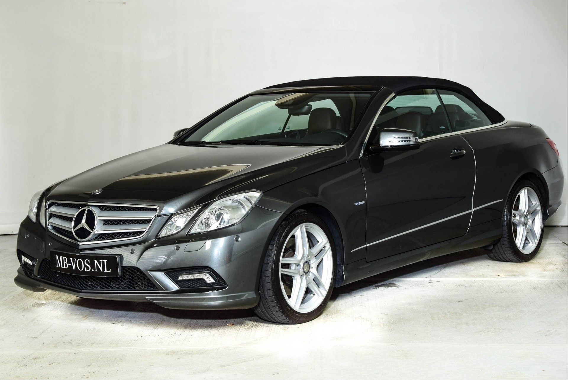 Mercedes-Benz E-Klasse Cabrio 350 CGI AMG Designo/Mem/Harman-Kardon/Com Aut7 Foto 3